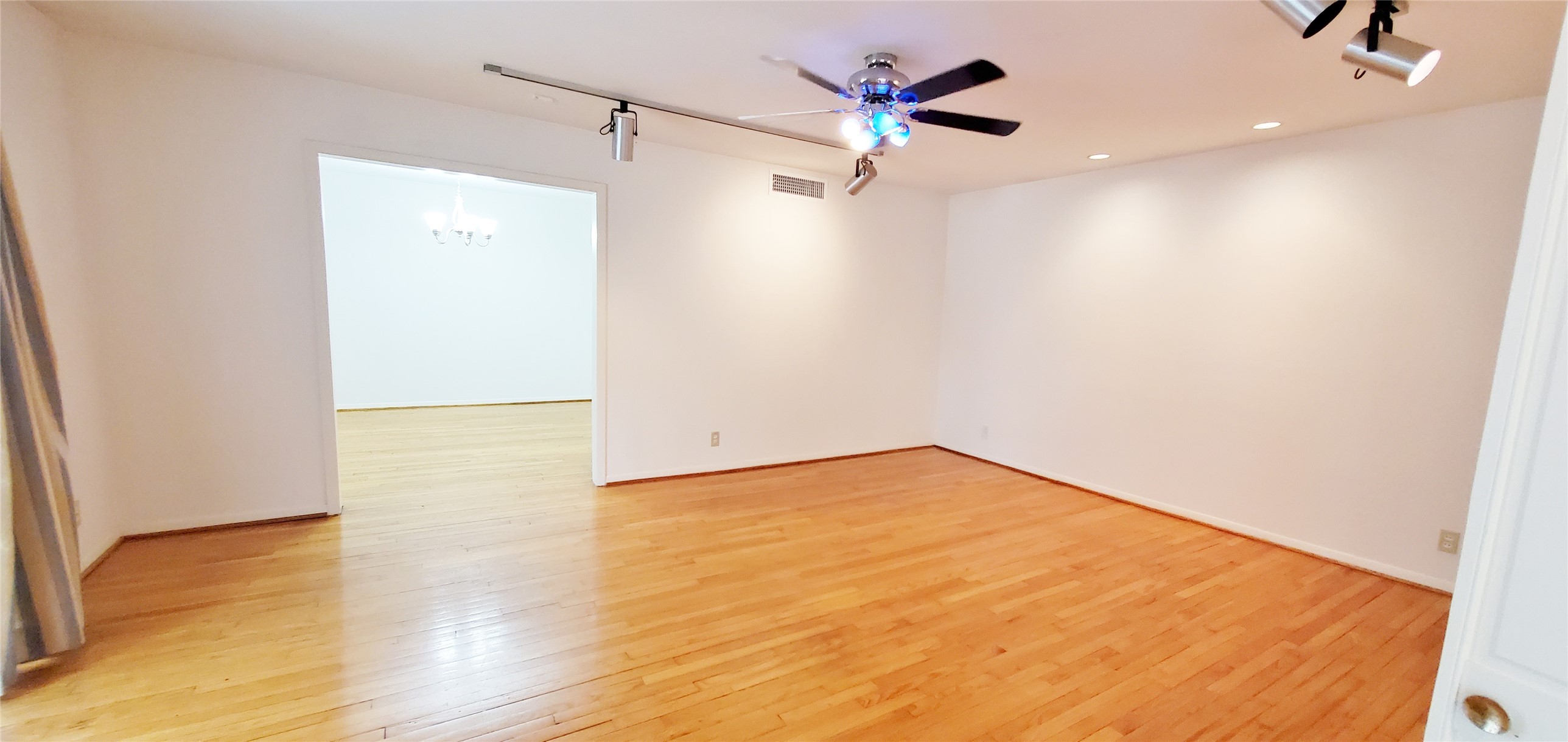 5630 Edith Street Property Photo 11