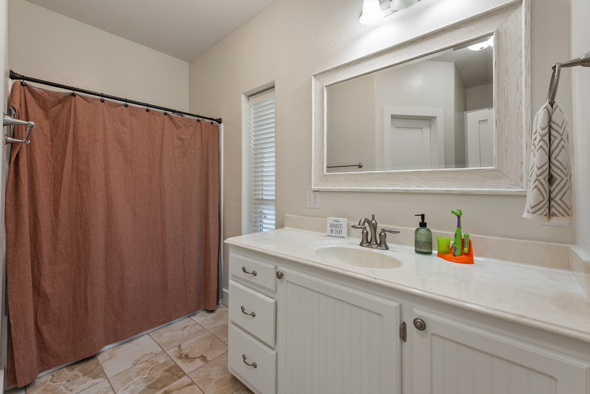 10905 Fm 1361 Property Photo 19