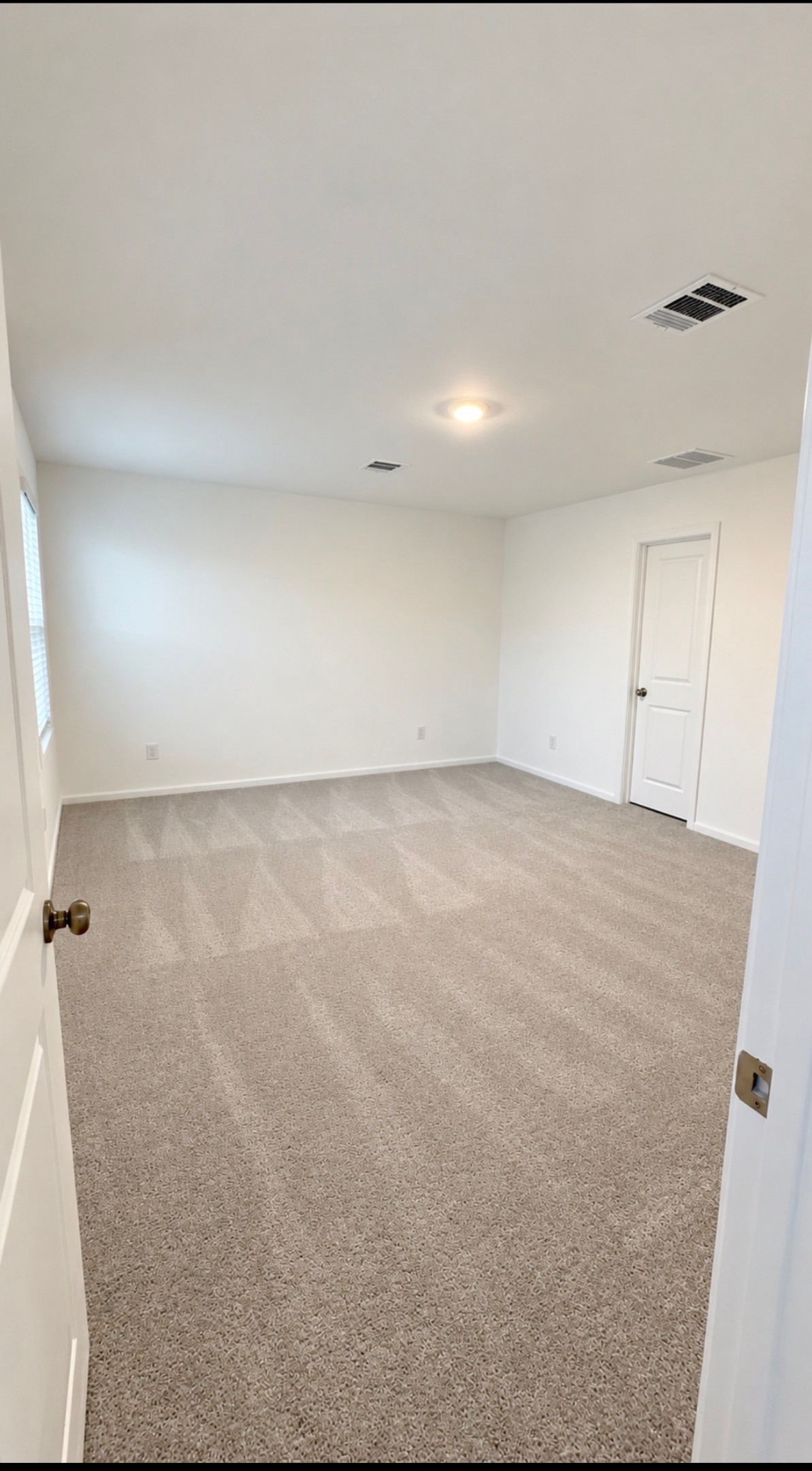 2028 Solstice Landing Dr Property Photo 14