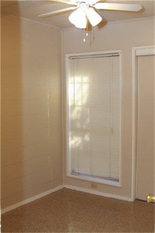 801 Greenbriar Drive Property Photo 10