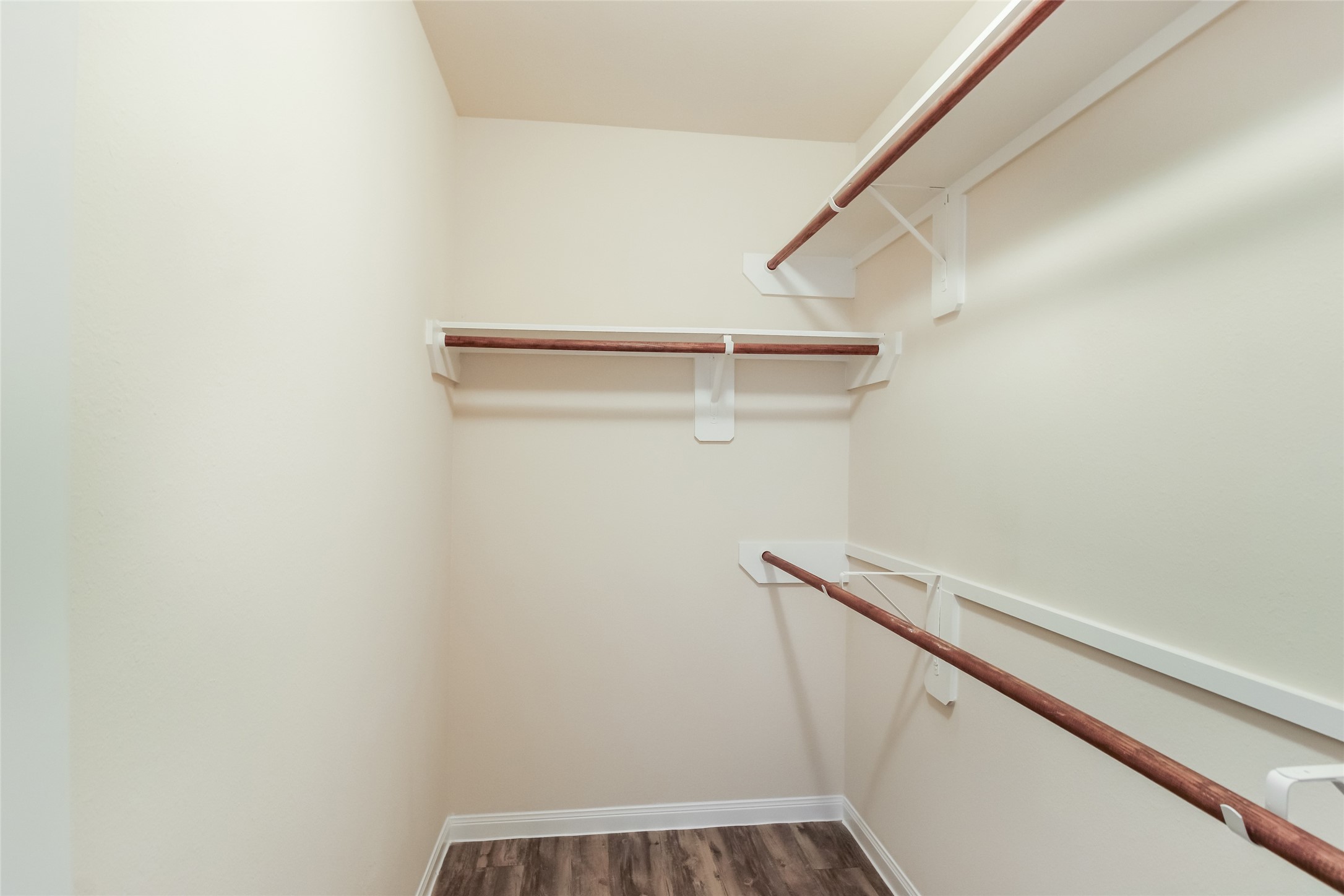5907 Sunrise Light Drive Property Photo 8