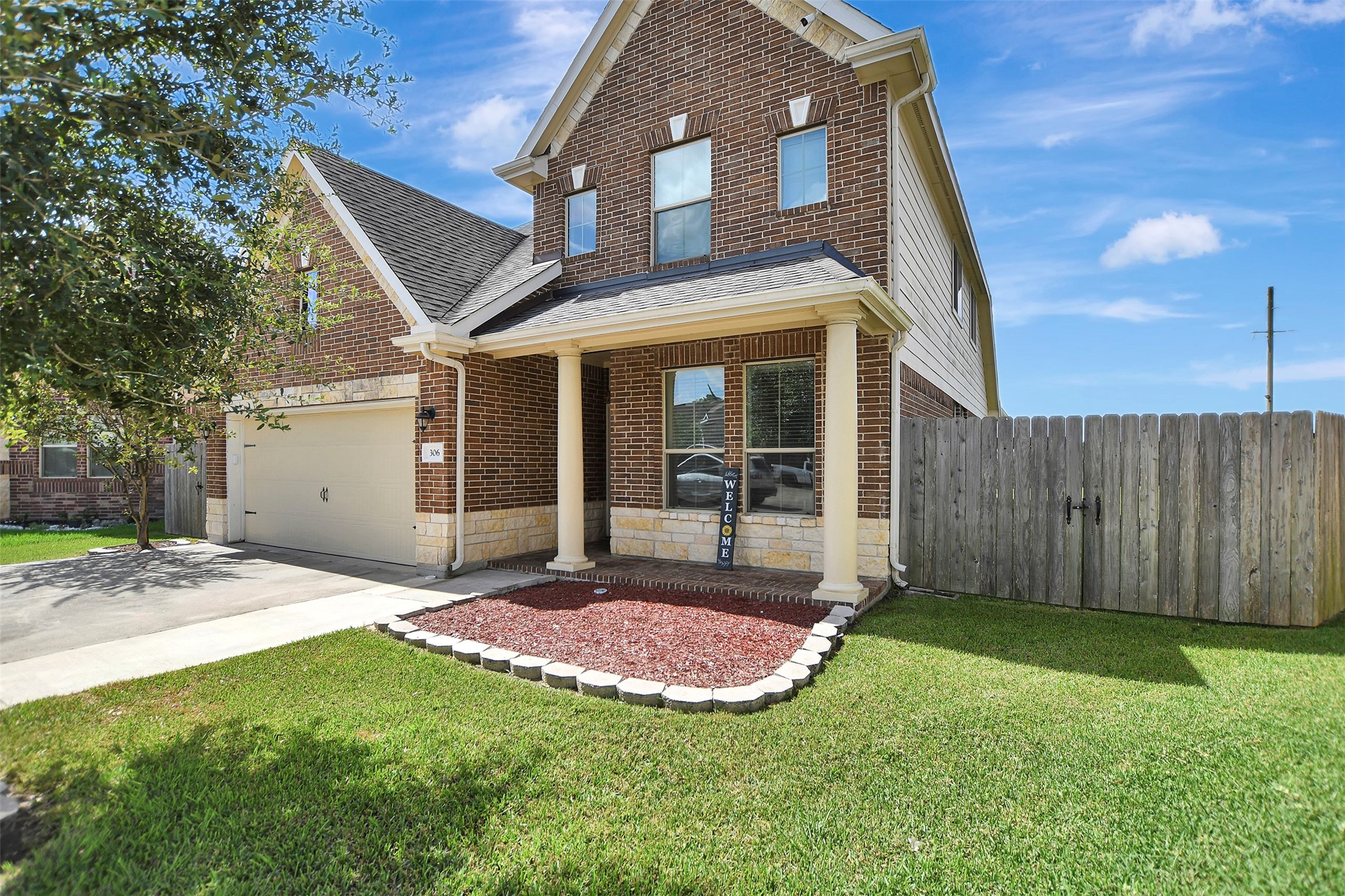 306 American Black Bear Drive Property Photo 1