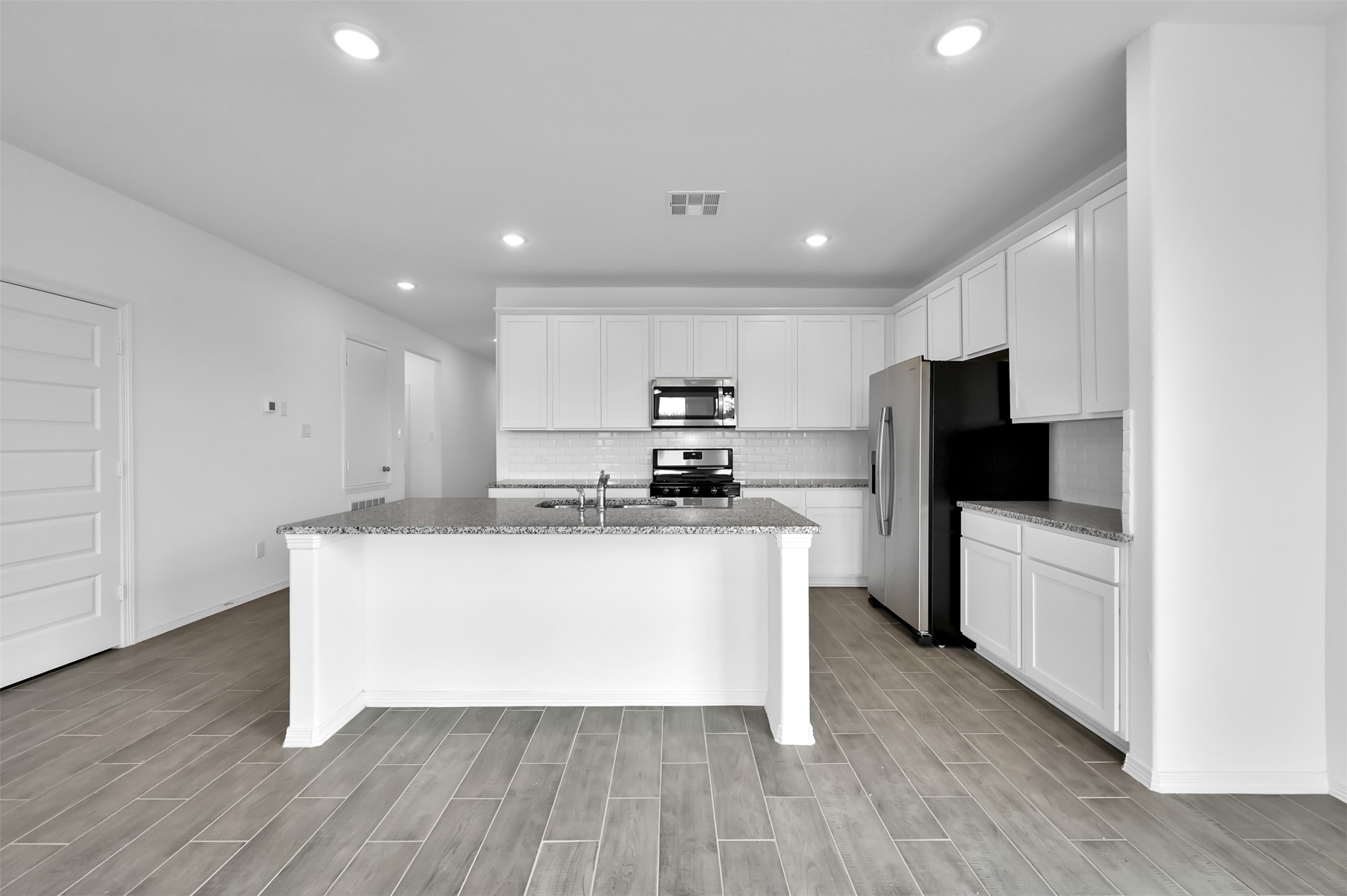 9699 Caney Trails Road Property Photo 4