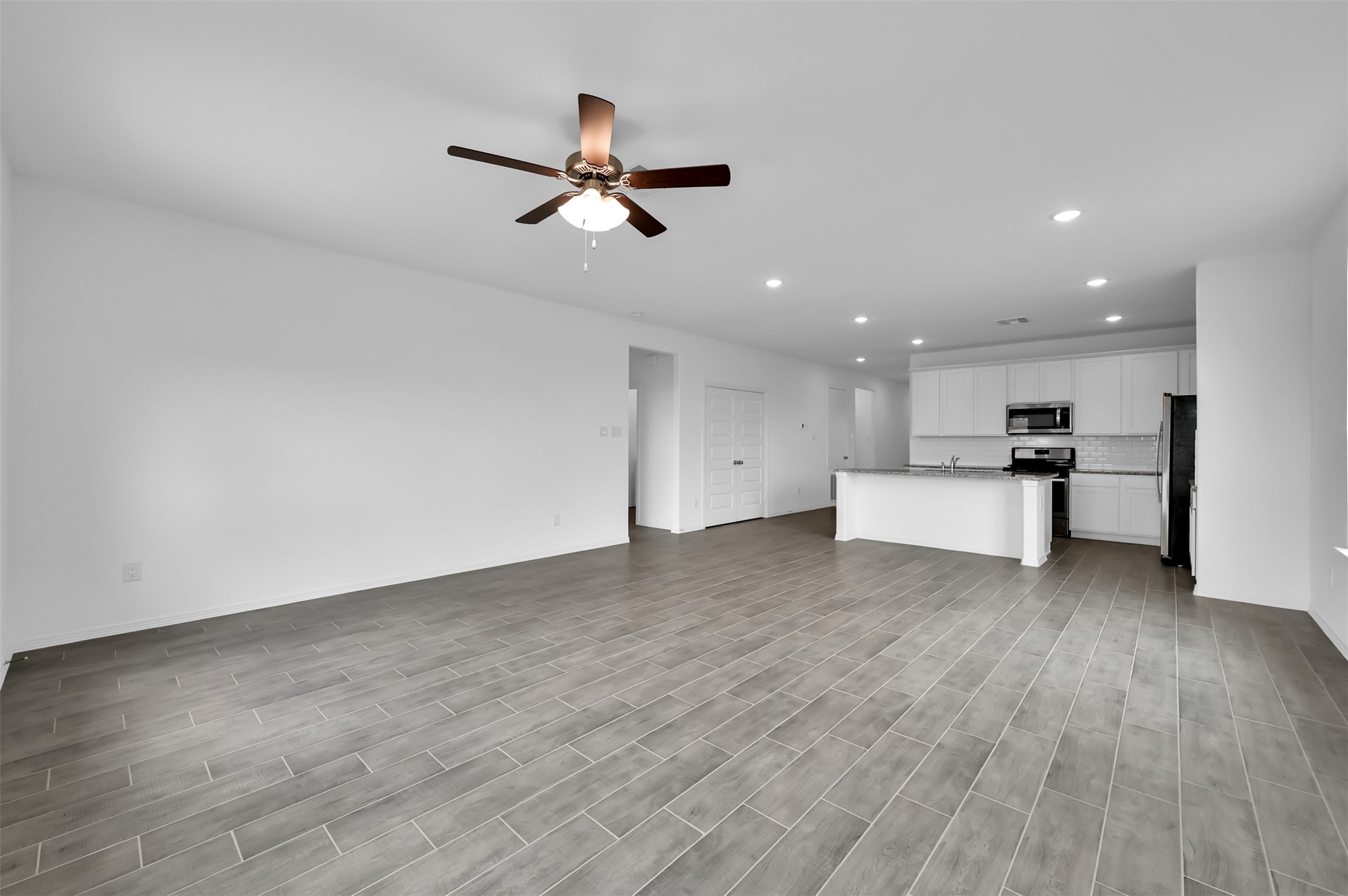 9699 Caney Trails Road Property Photo 6