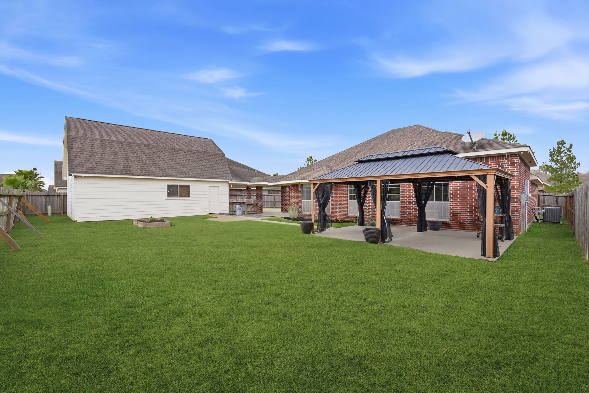 6534 Granbury Road Property Photo 25