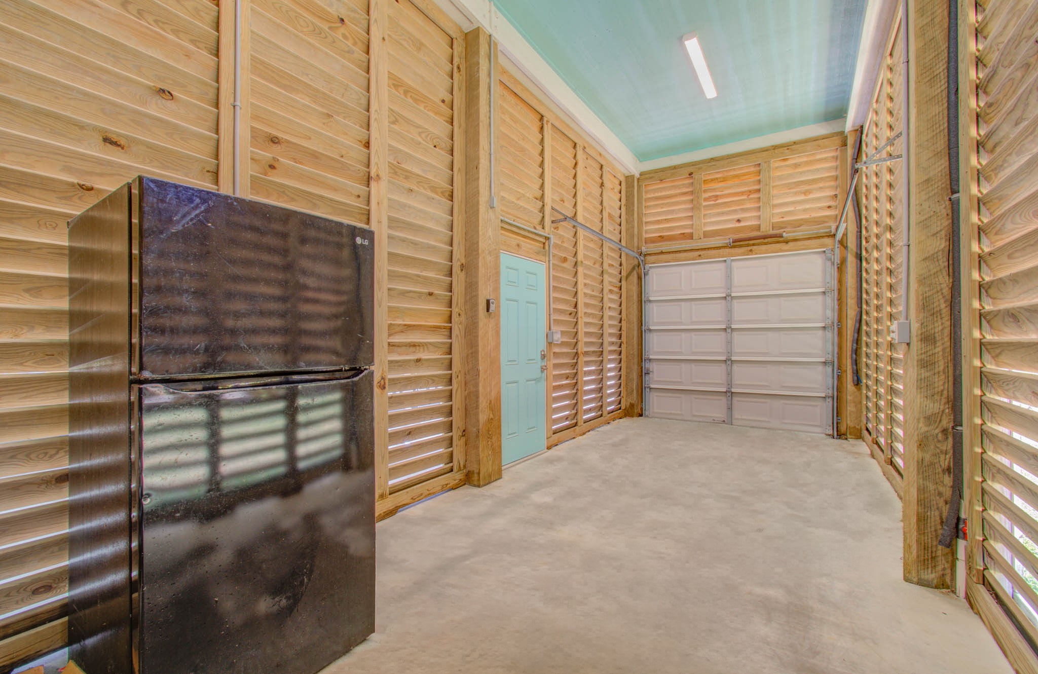 870 Kahla Drive Property Photo 32