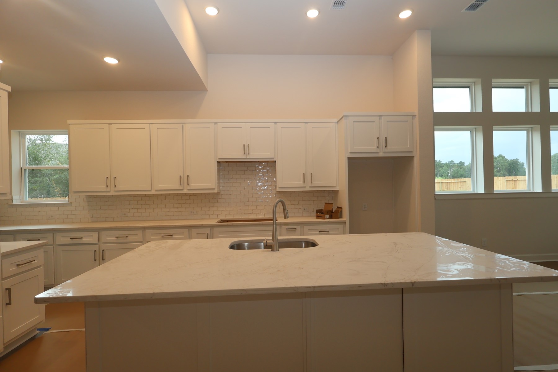 15231 Osie Limestone Lane Property Photo 9