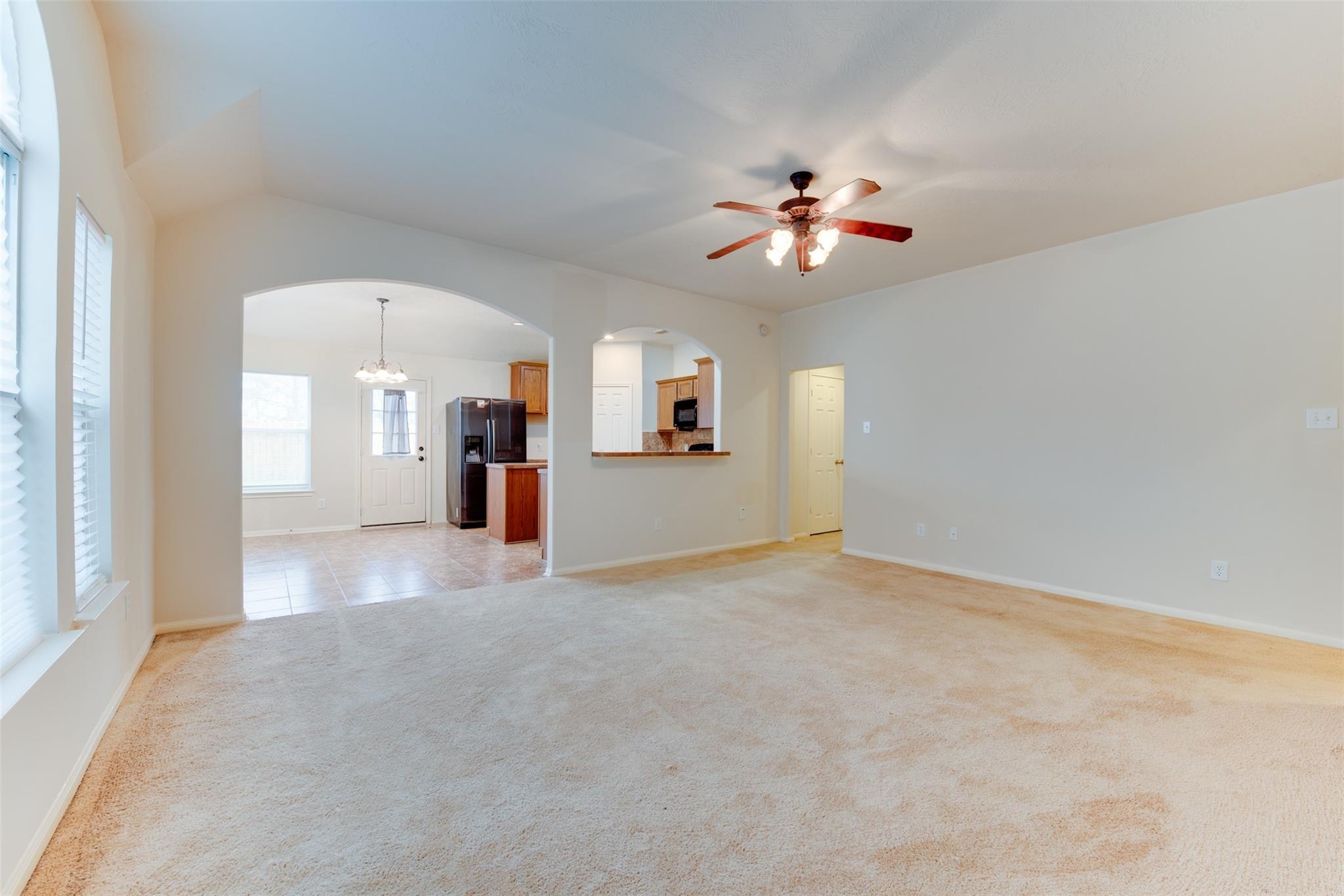 16014 Hidden Crest Drive Property Photo 3