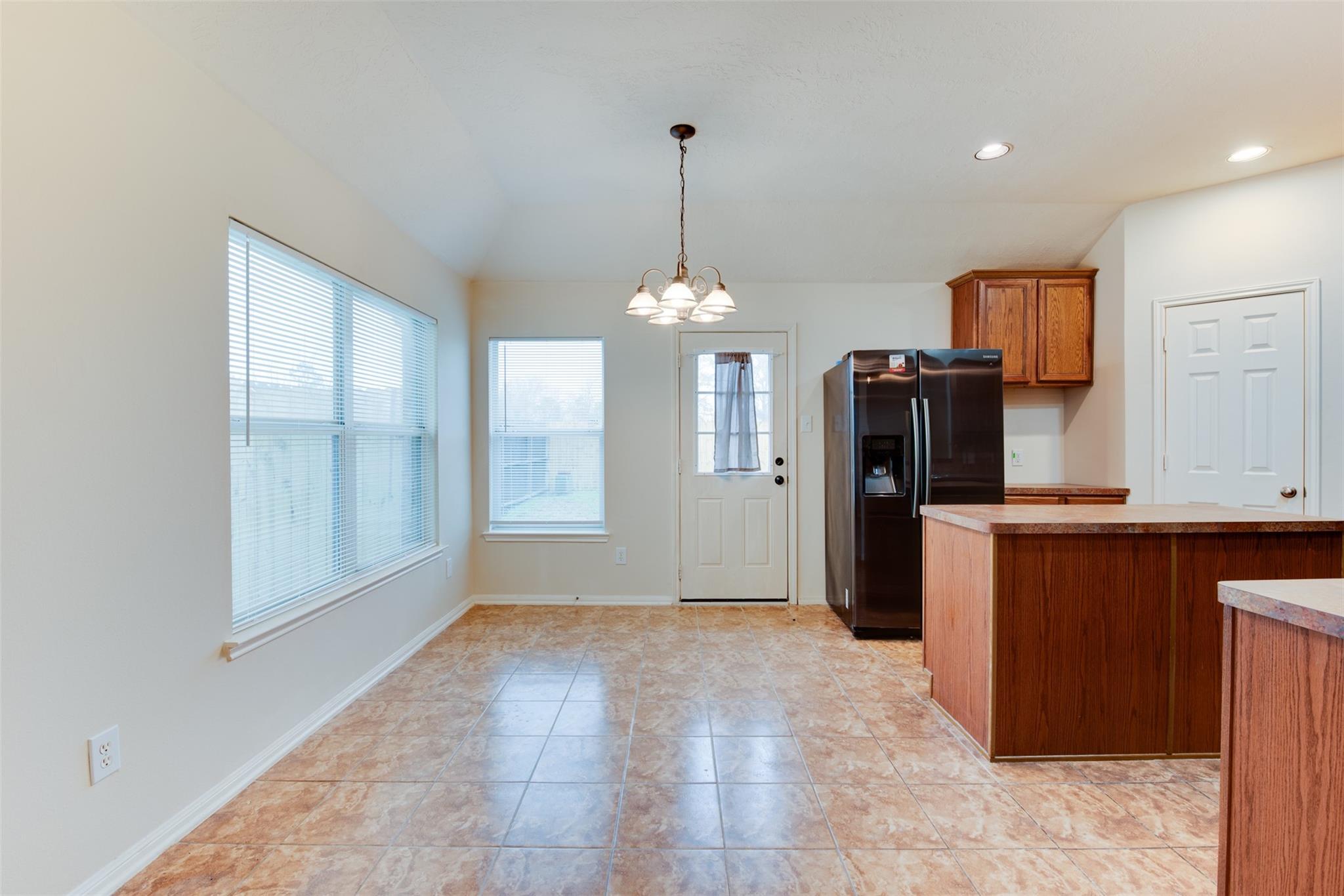 16014 Hidden Crest Drive Property Photo 9