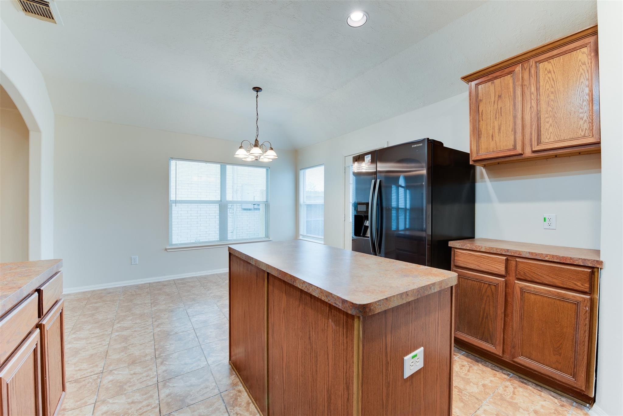 16014 Hidden Crest Drive Property Photo 13