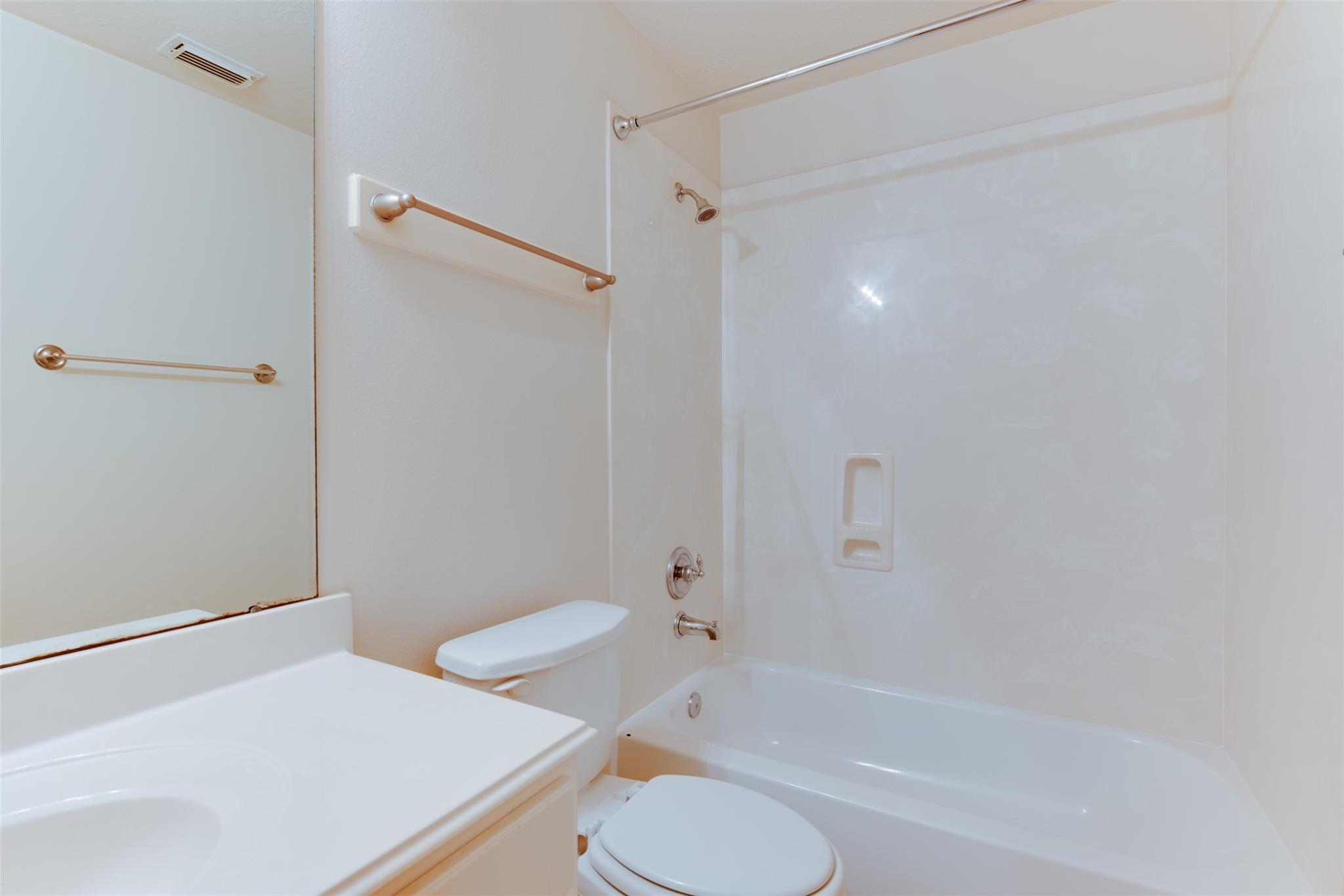 16014 Hidden Crest Drive Property Photo 16