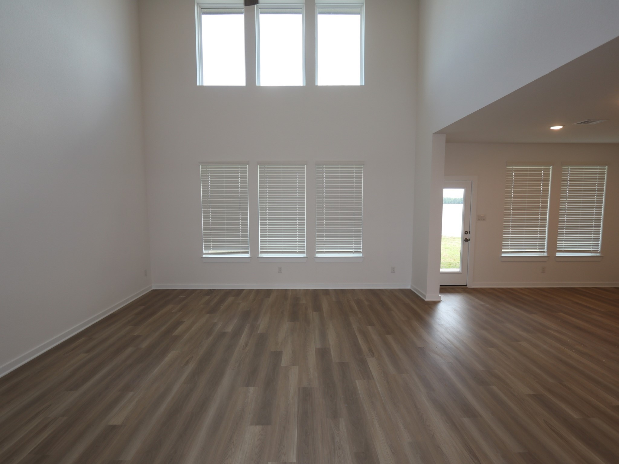 1803 Live Springs Way Property Photo 3