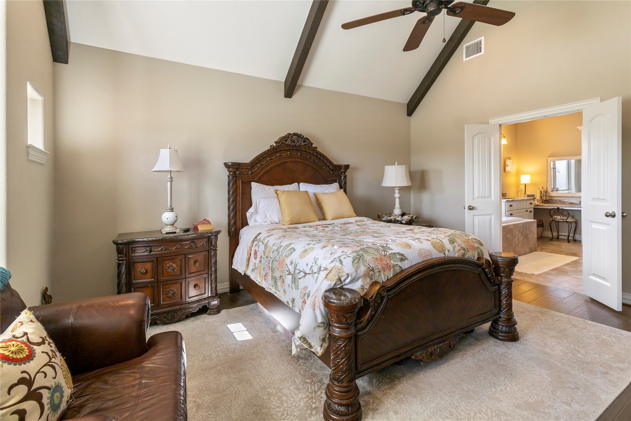 3349 Fiddlers Green Property Photo 19