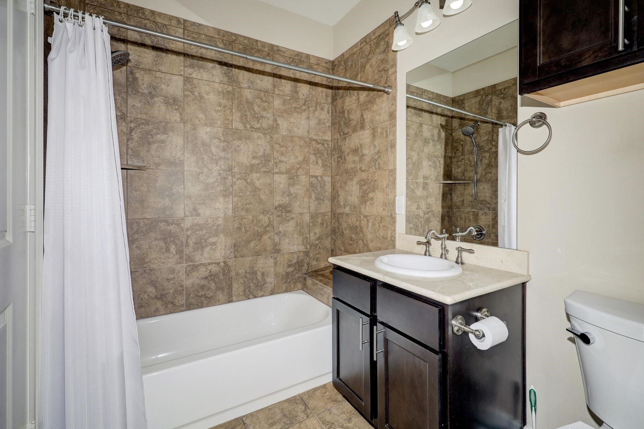 1163 Hempstead Villa Lane Property Photo 9