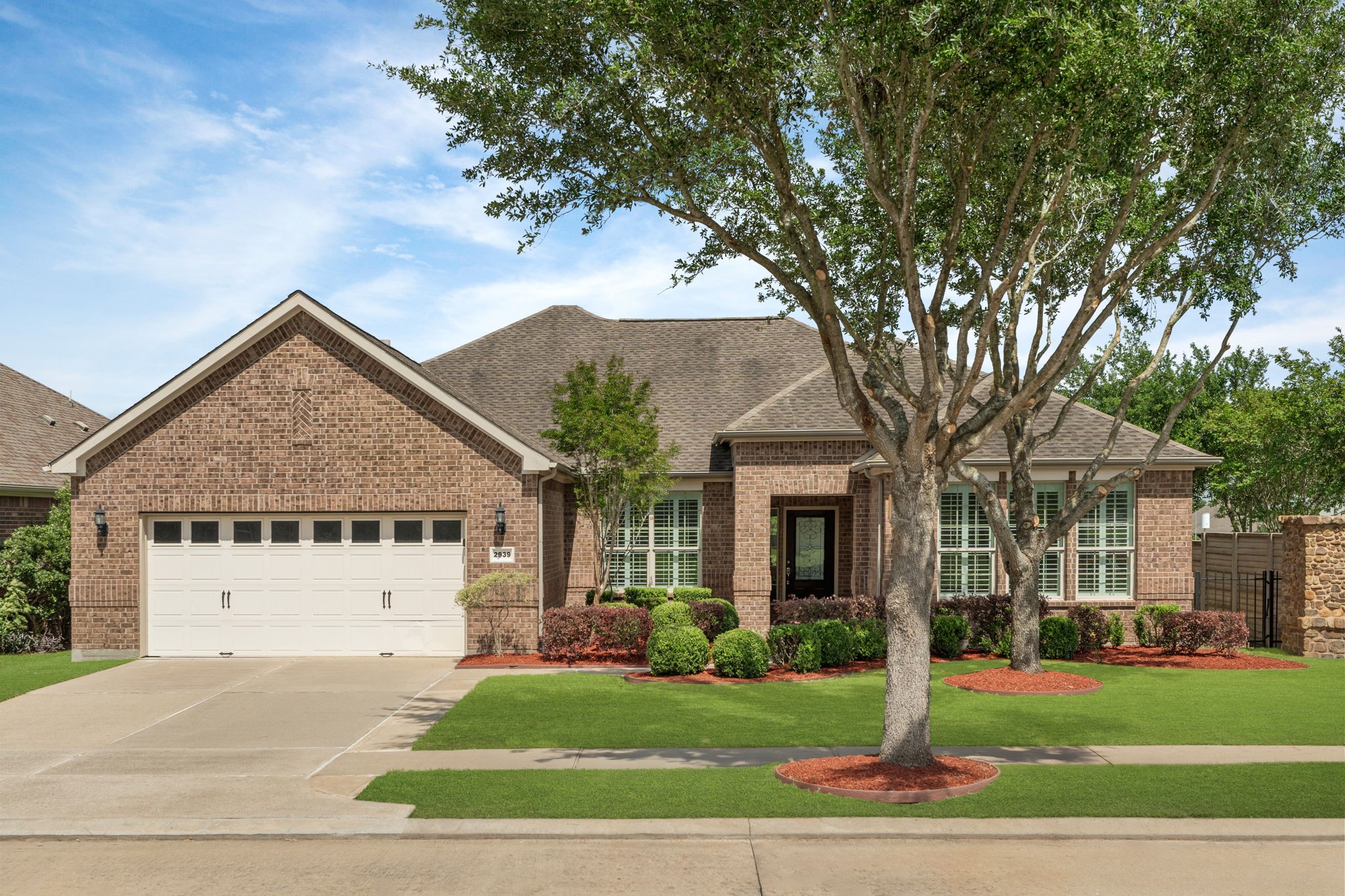2939 Persimmon Grove Property Photo 1