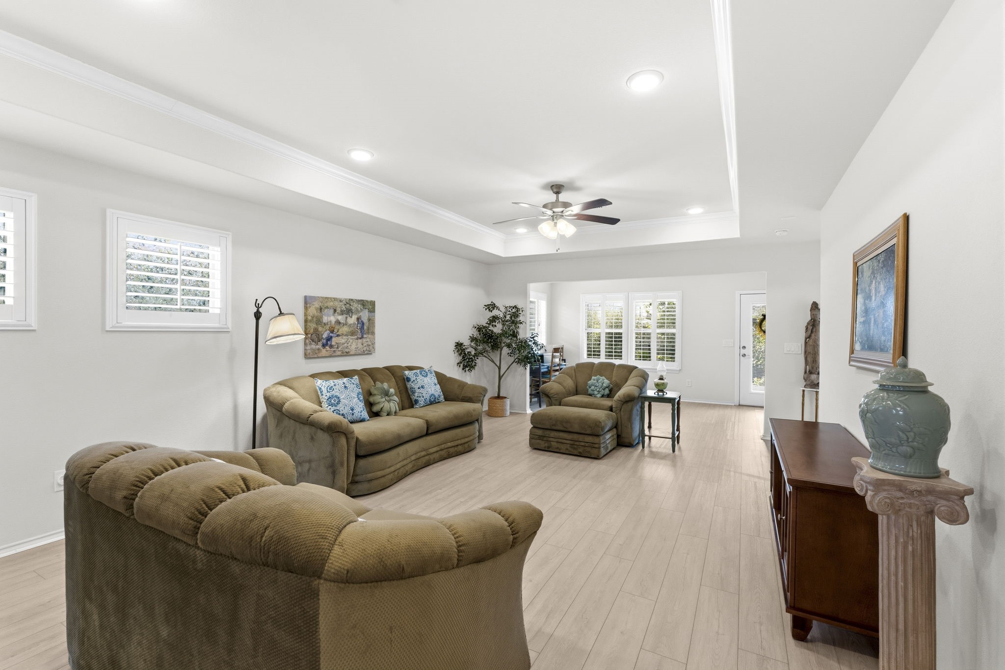 410 Thistle Thorn Drive Property Photo 20