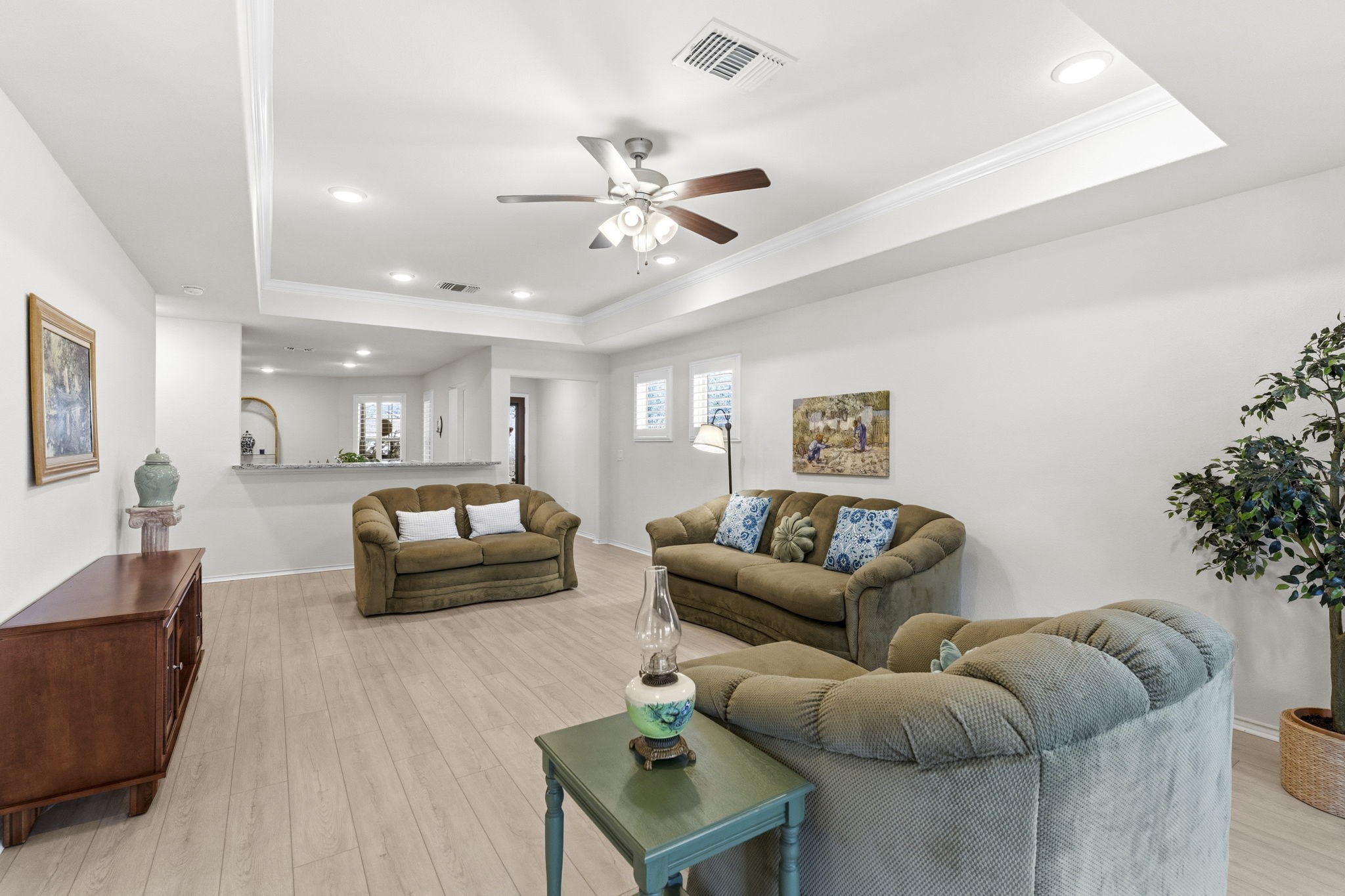 410 Thistle Thorn Drive Property Photo 21