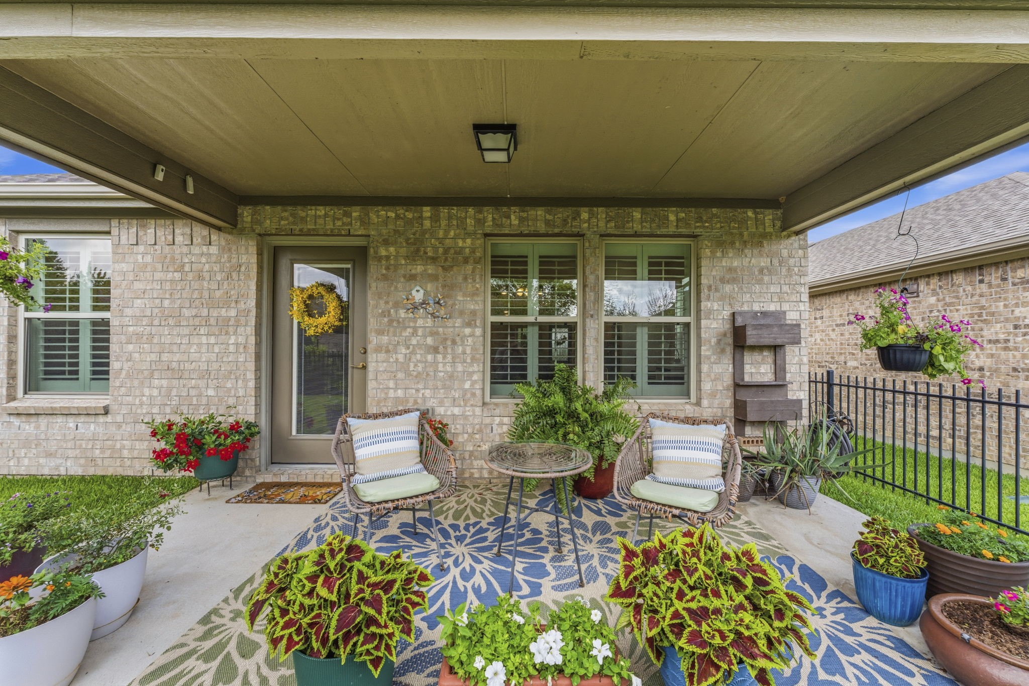 410 Thistle Thorn Drive Property Photo 43