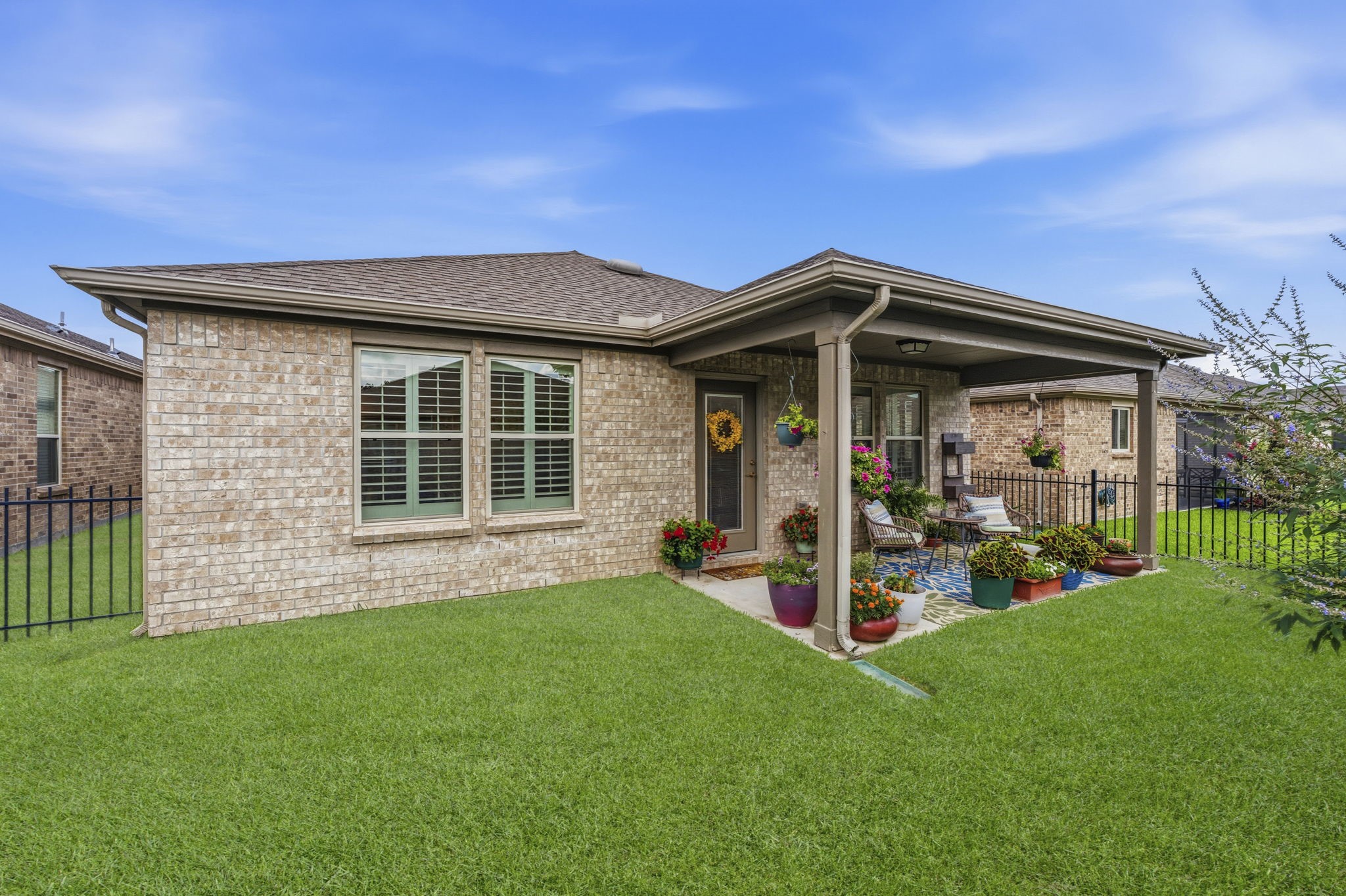 410 Thistle Thorn Drive Property Photo 44