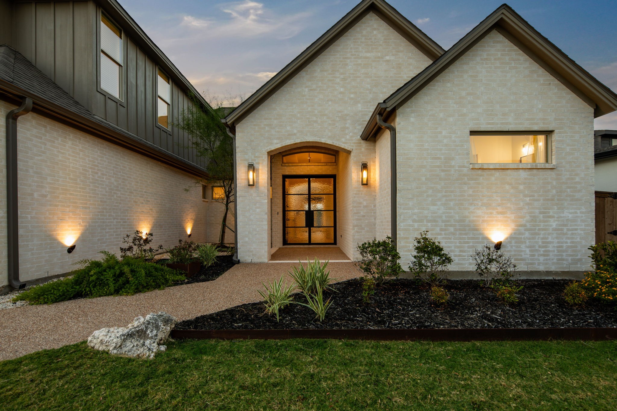 4817 Pearl River Court Property Photo