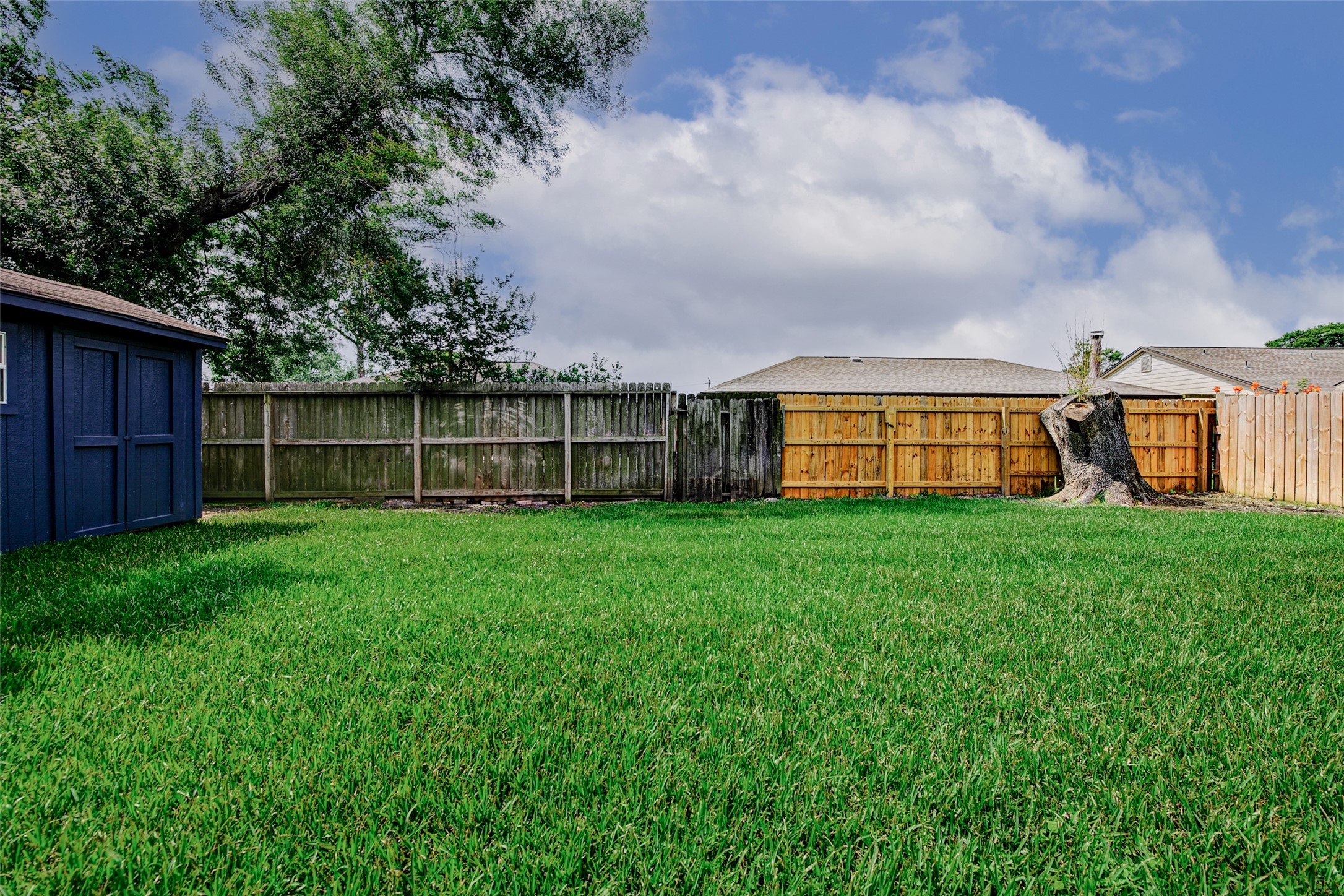 9842 Shell Rock Road Property Photo 27