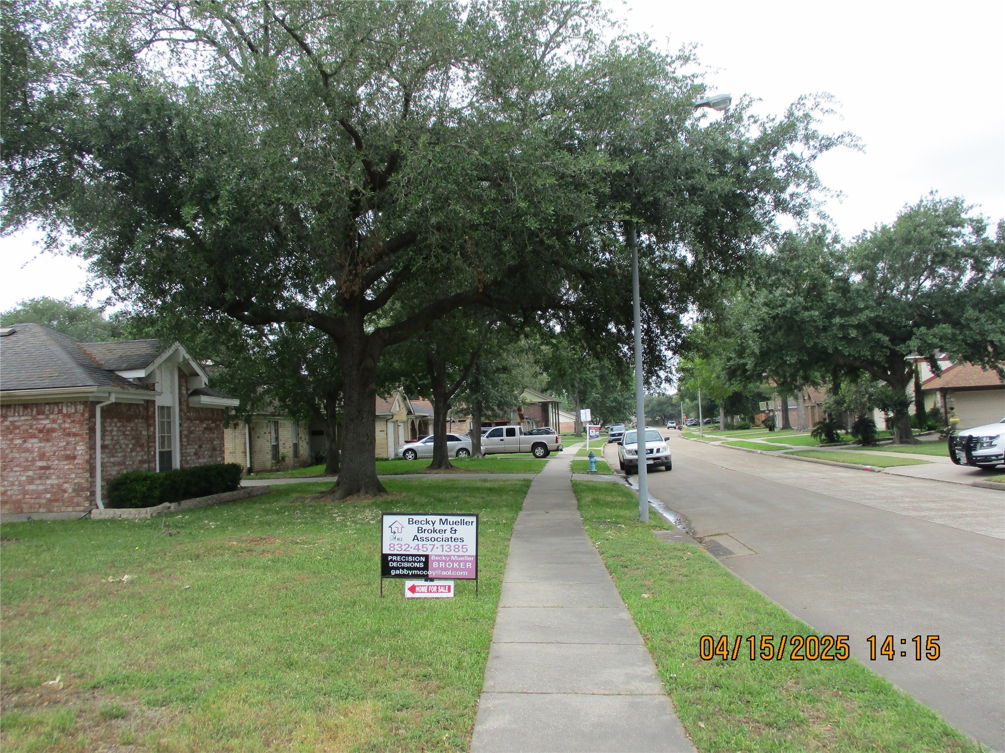 9427 Walnut Glen Drive Property Photo 6