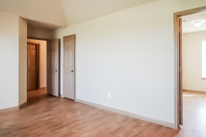19002 Volga River Drive Property Photo 11