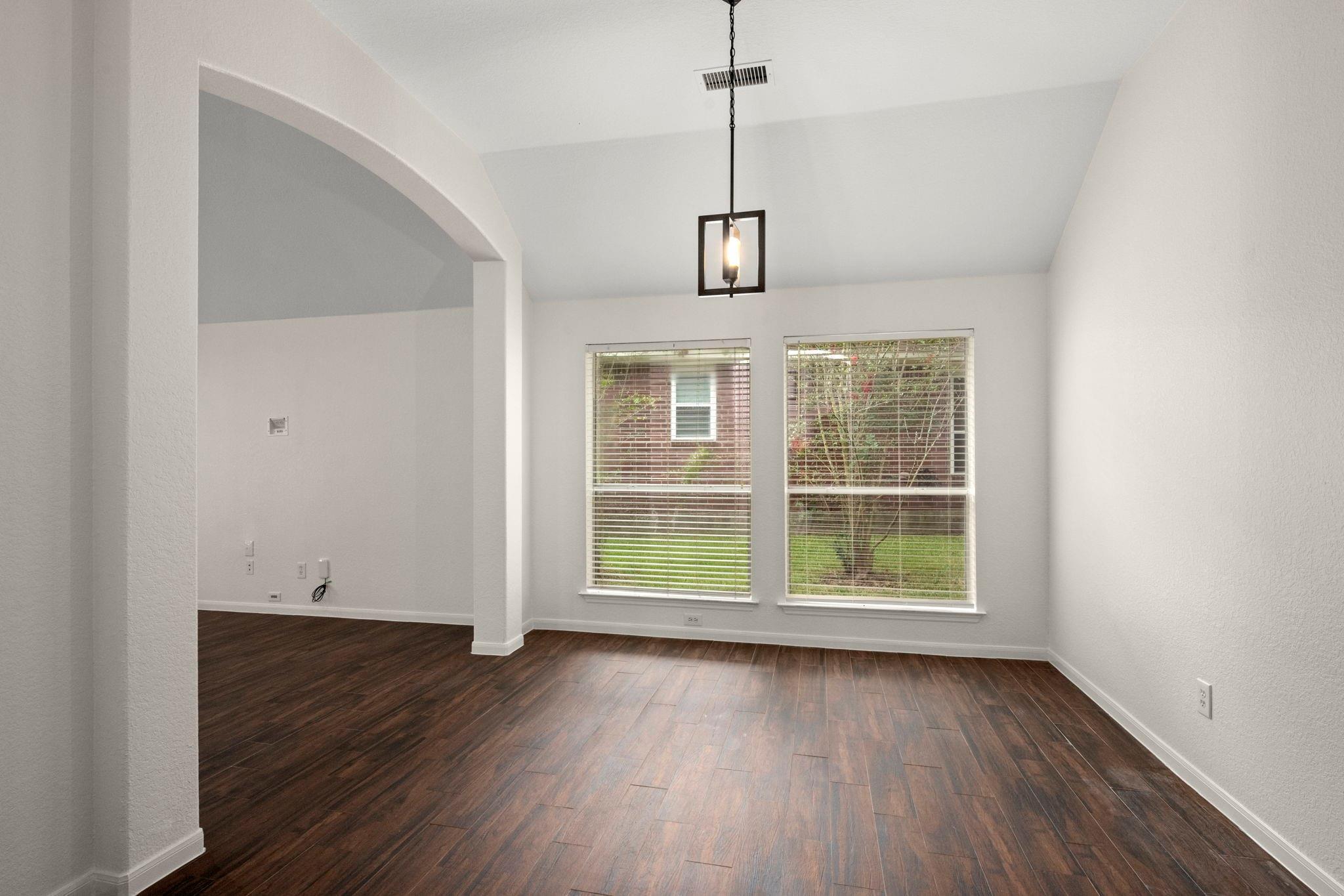 34 S Rambling Ridge Place Property Photo 5