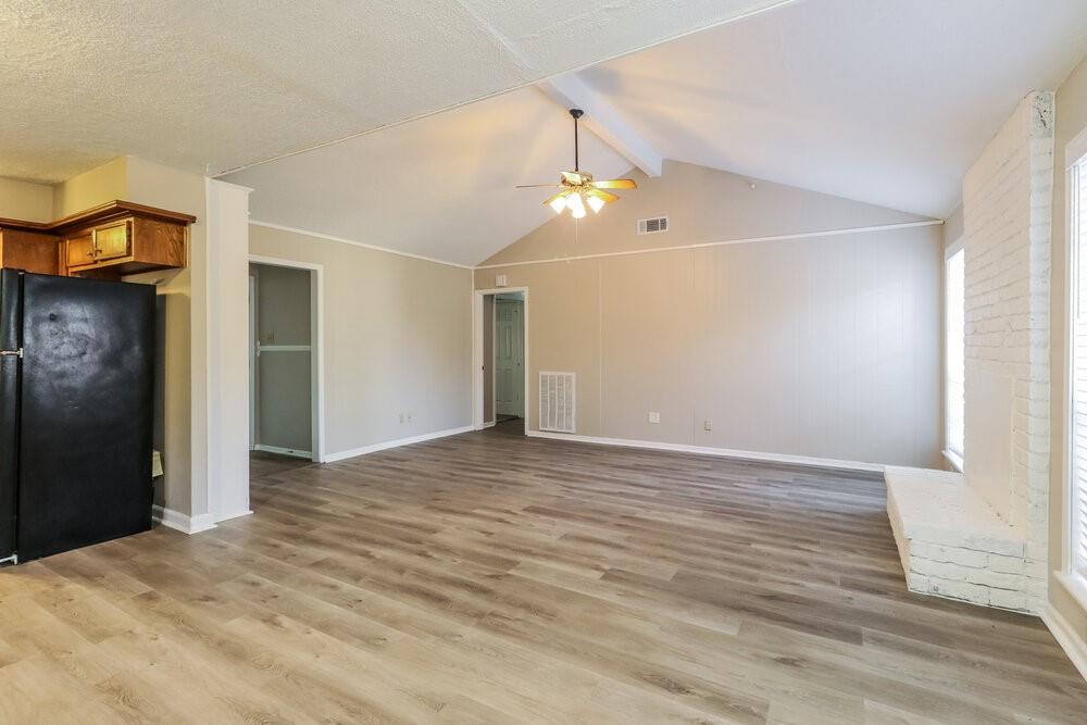 4714 Glendower Drive, Spring Tx 77373 Property Photo 3