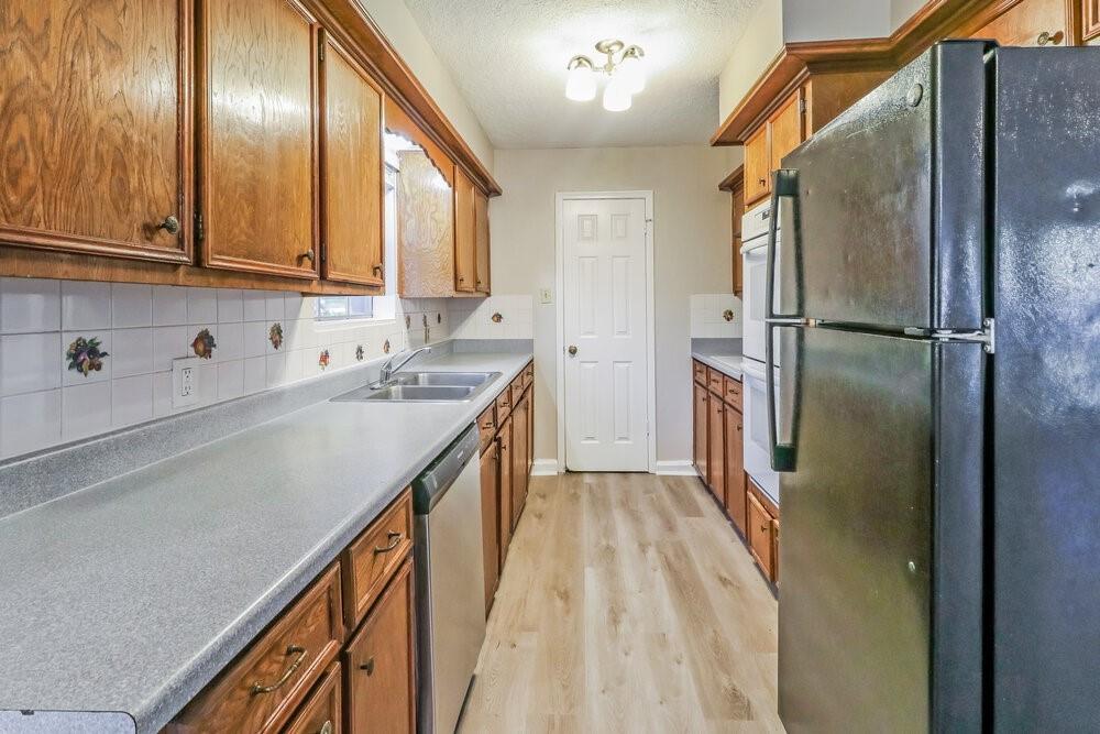 4714 Glendower Drive, Spring Tx 77373 Property Photo 7