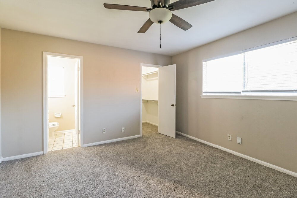 4714 Glendower Drive Property Photo 9