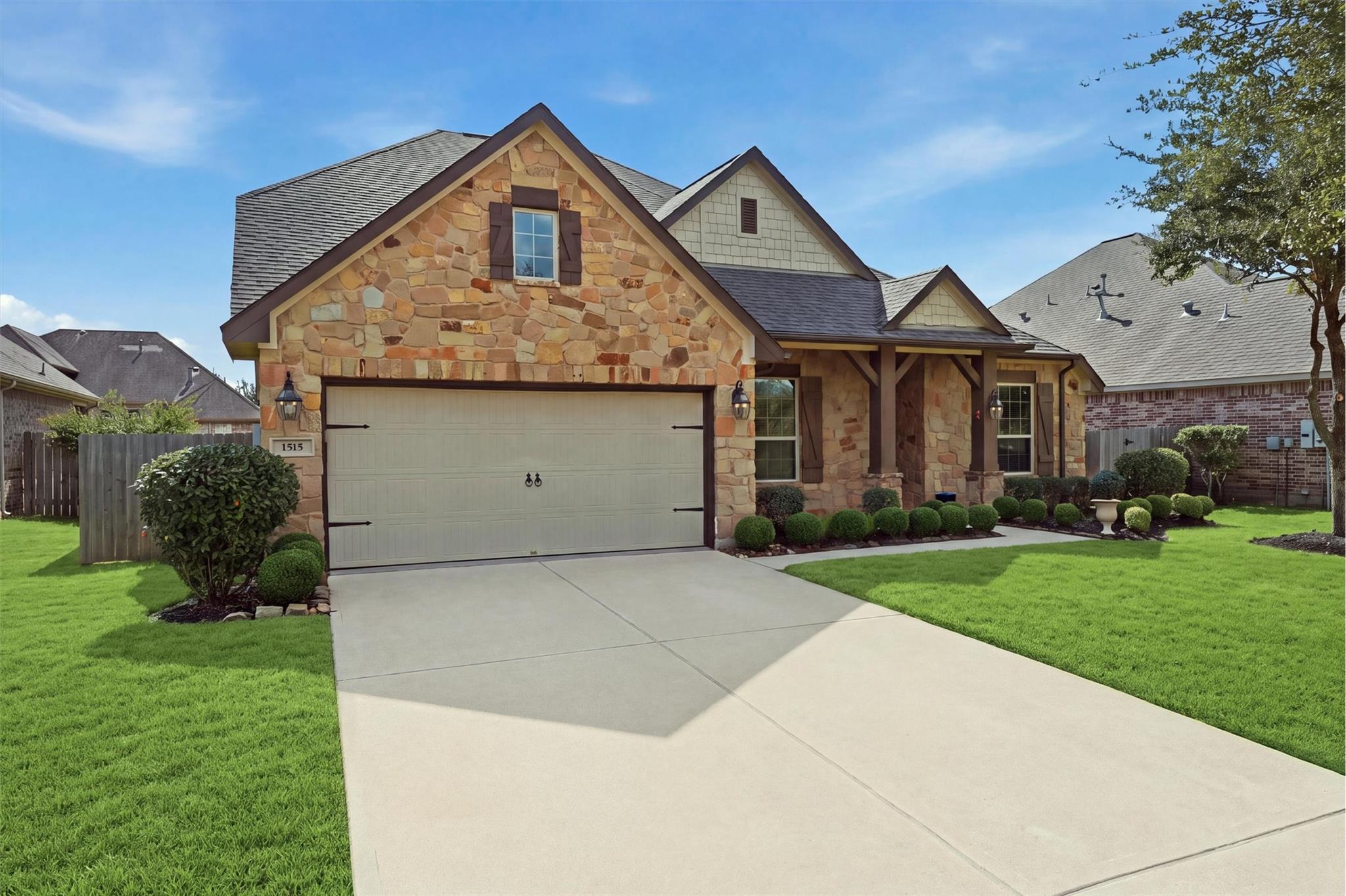 1515 Panorama View Lane Property Photo 5