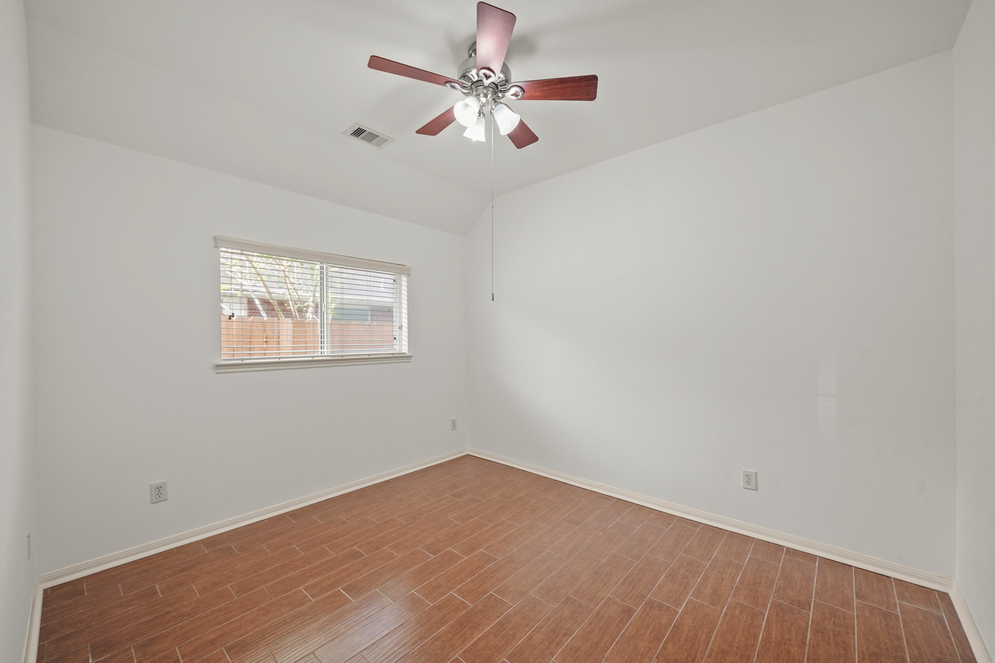 8315 Golden Harbour Property Photo 11