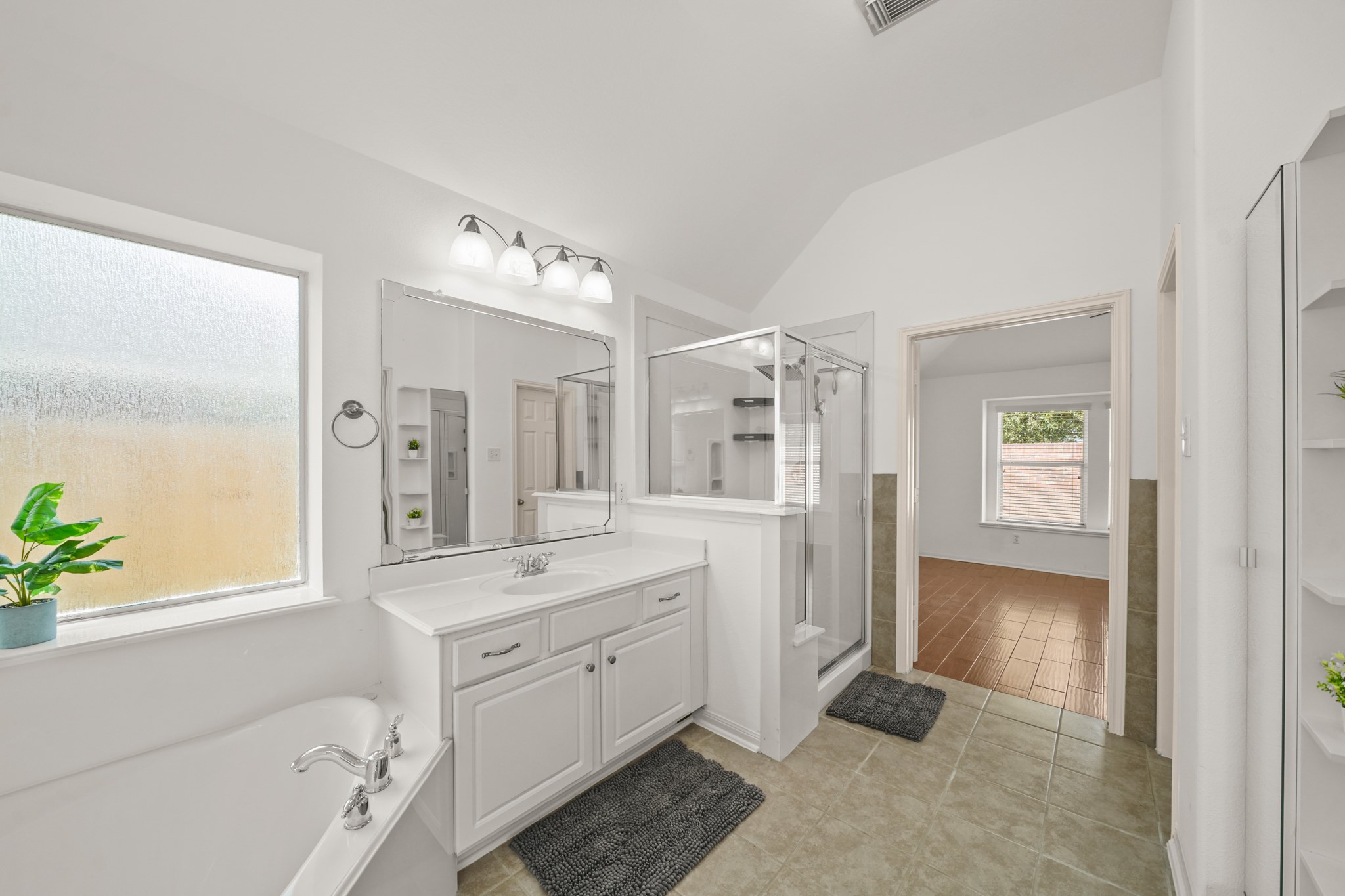 8315 Golden Harbour Property Photo 22