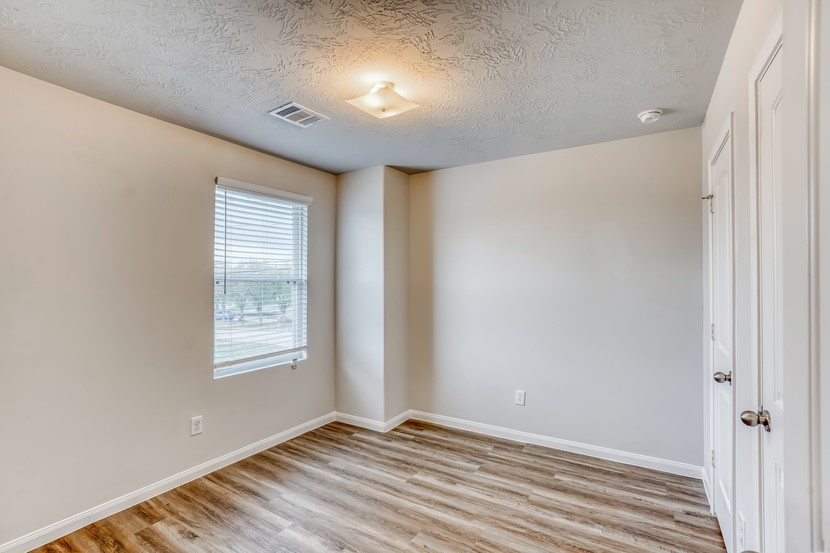 13015 Bella Vida Lane Property Photo 8