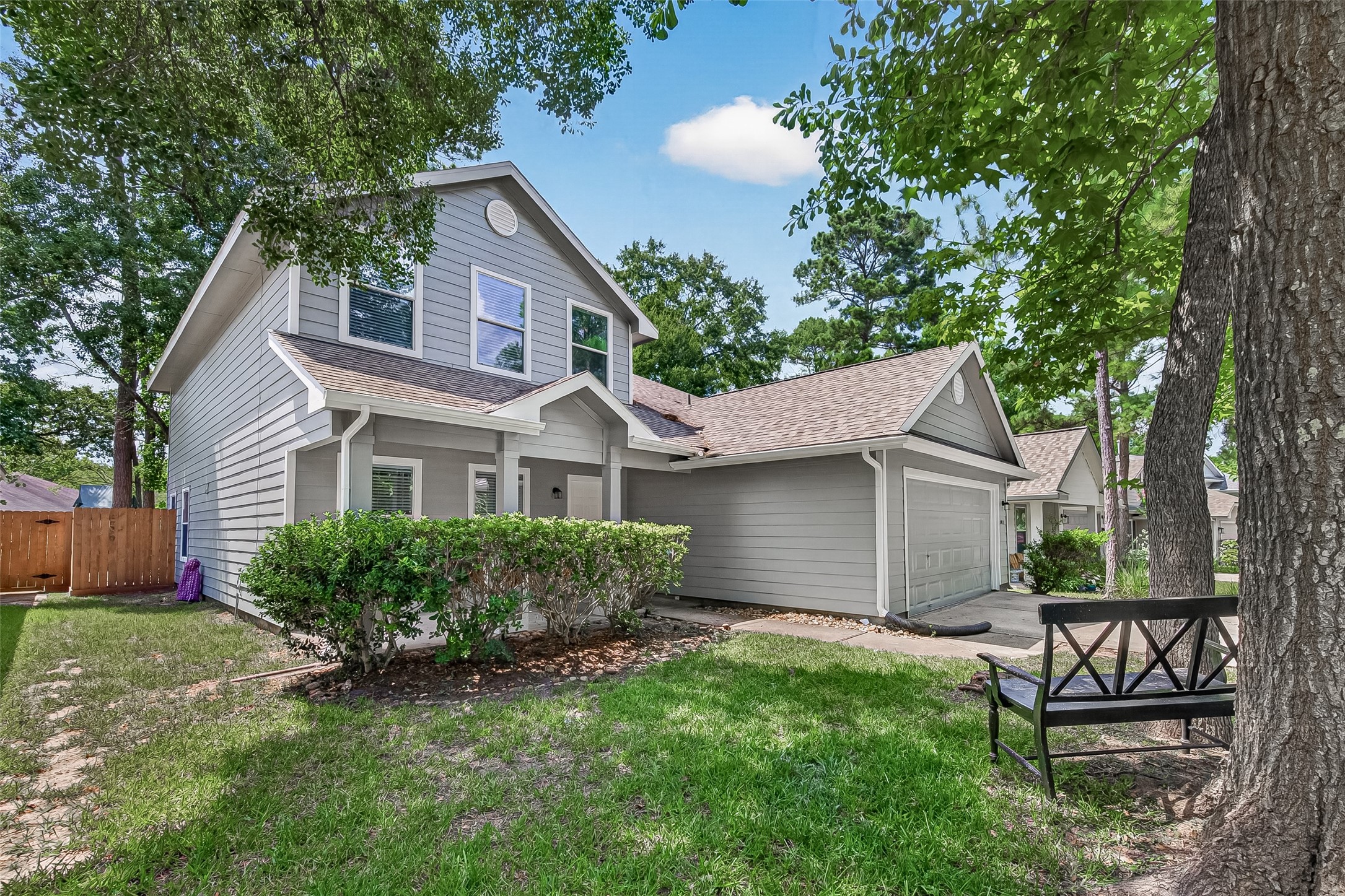 202 N Vesper Bend Circle Property Photo 4