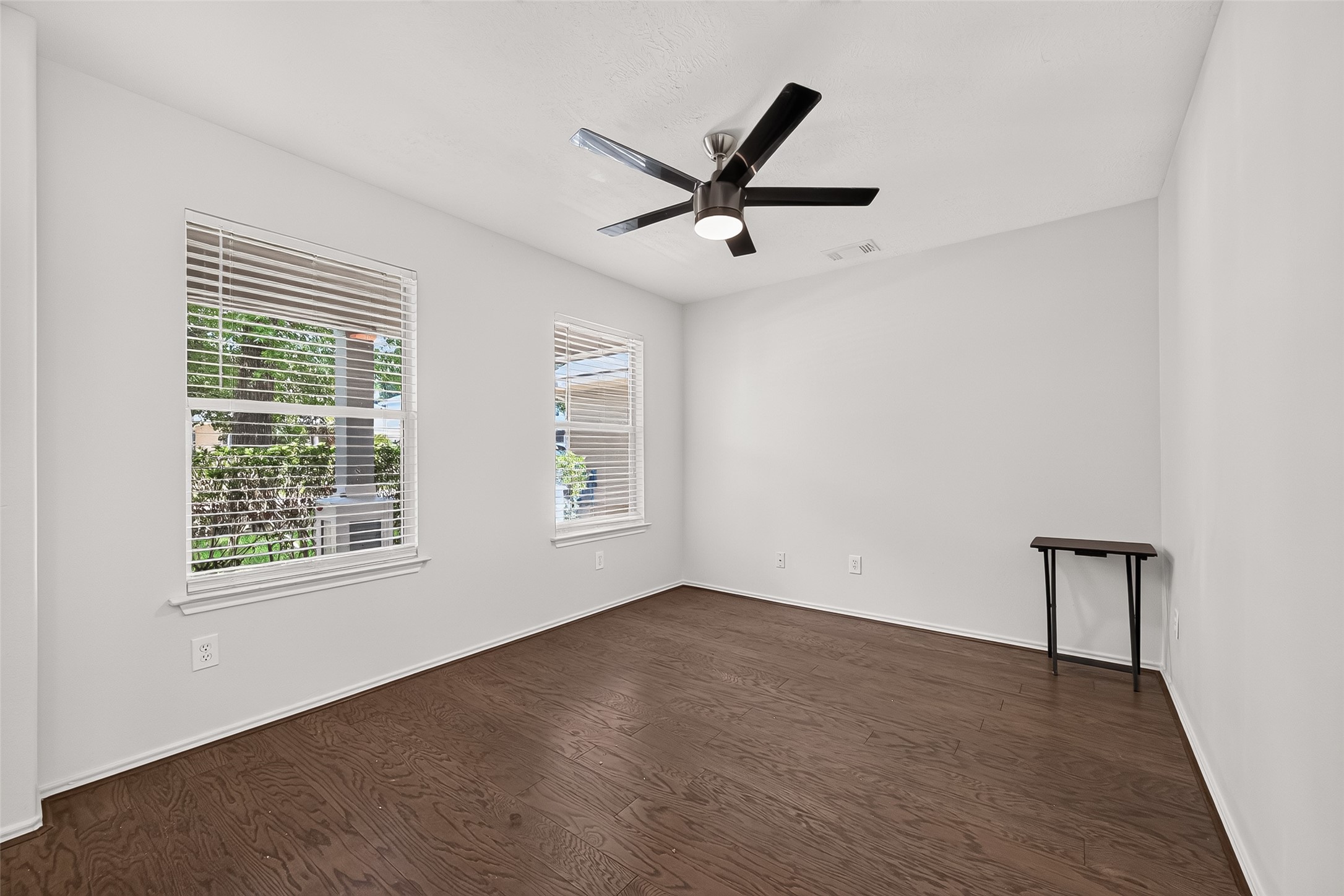 202 N Vesper Bend Circle Property Photo 9
