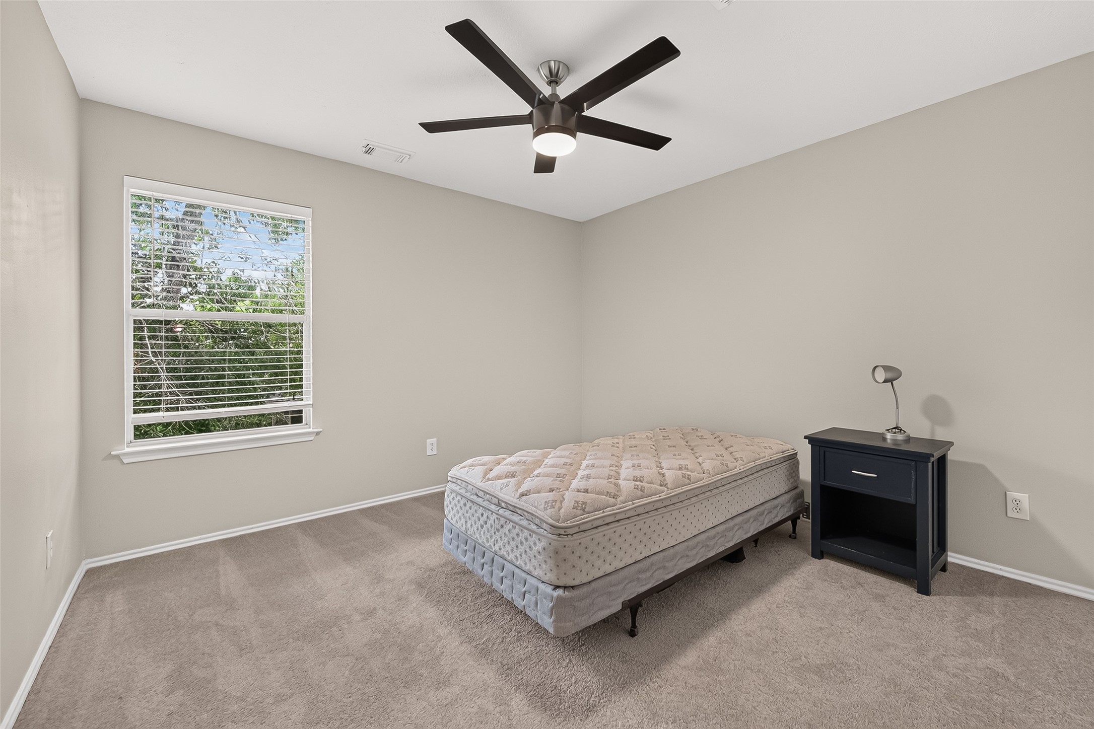 202 N Vesper Bend Circle Property Photo 31