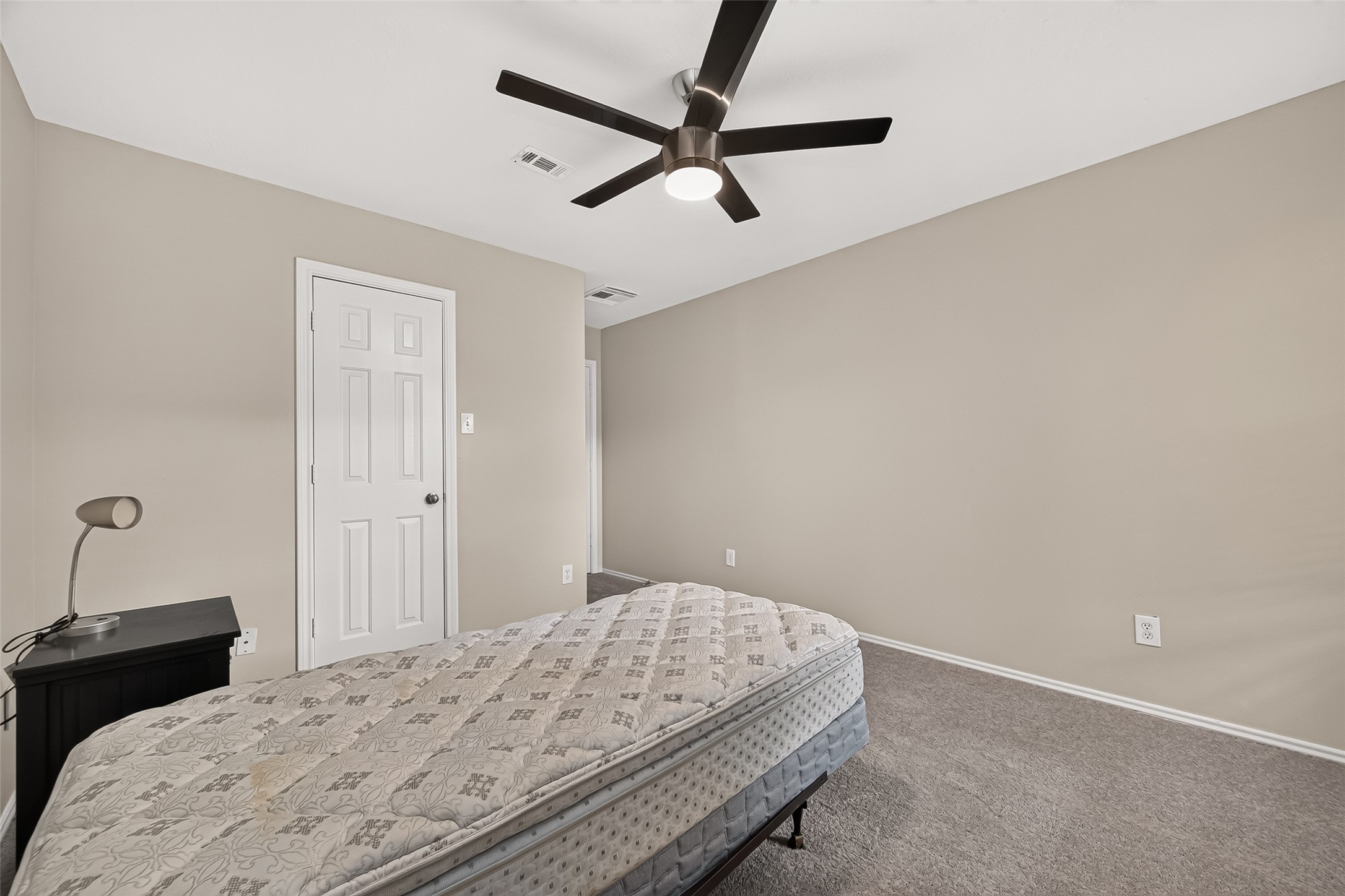 202 N Vesper Bend Circle Property Photo 34