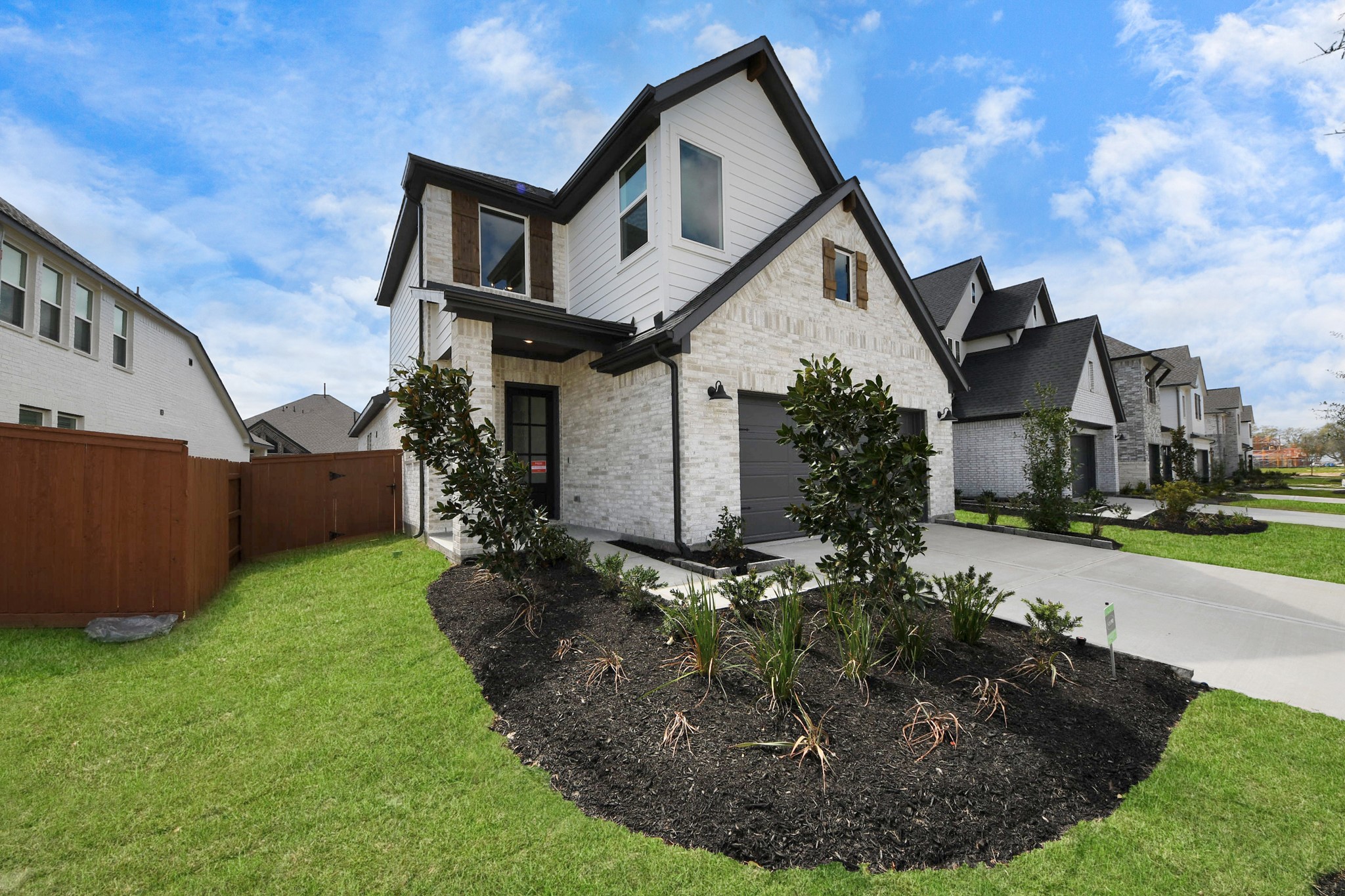 24811 Harrow Meadow Drive Property Photo 10