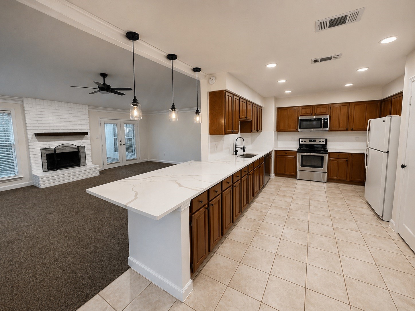 3403 Honey Creek Drive Property Photo 5