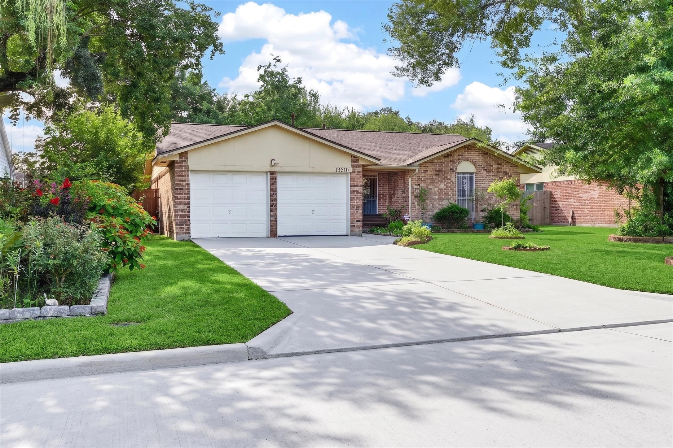 13310 T C Jester Boulevard Property Photo 4