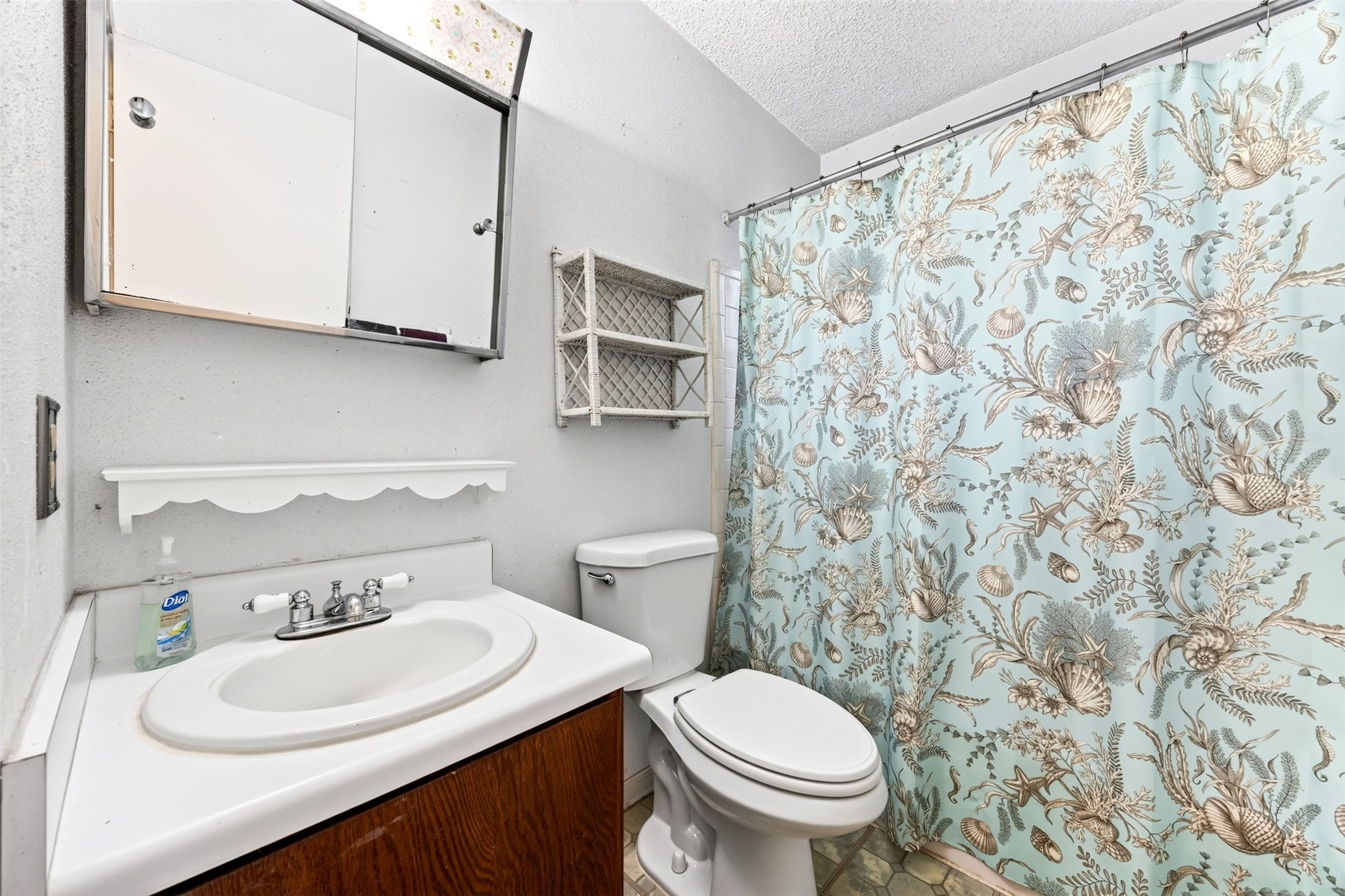 13310 T C Jester Boulevard Property Photo 23