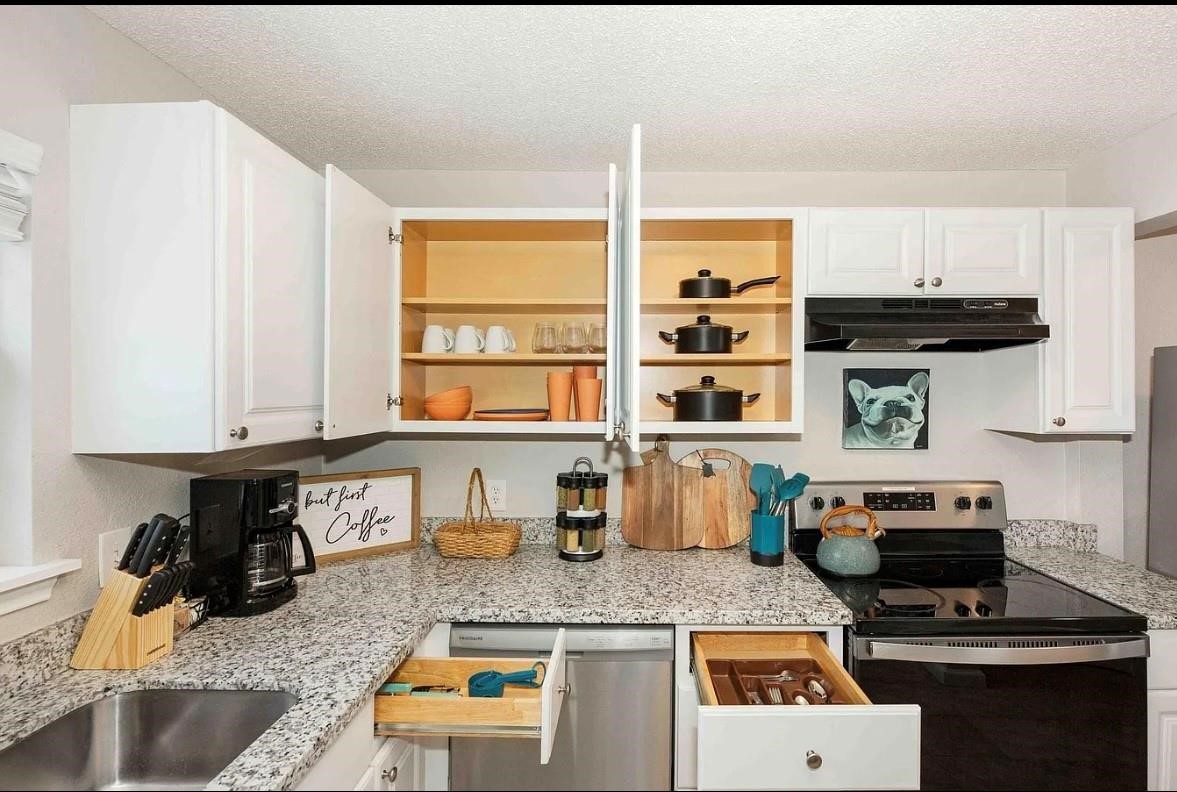 1407 E 35th Street Property Photo 10