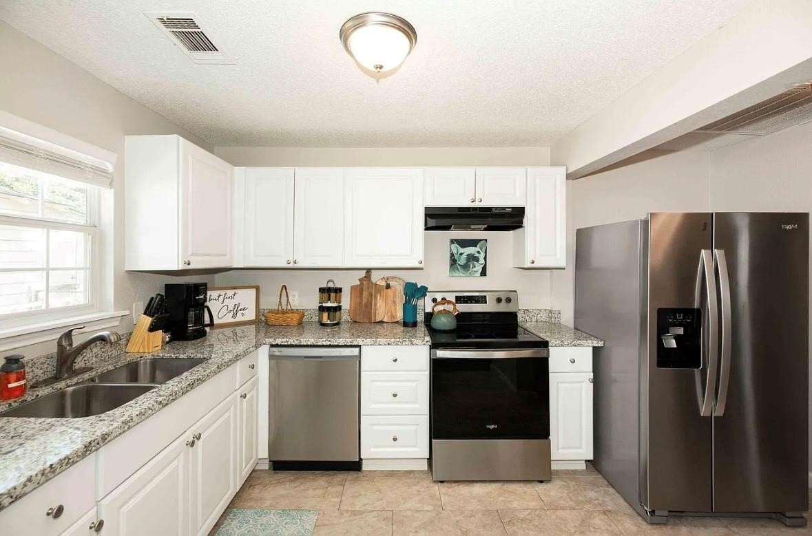1407 E 35th Street Property Photo 11