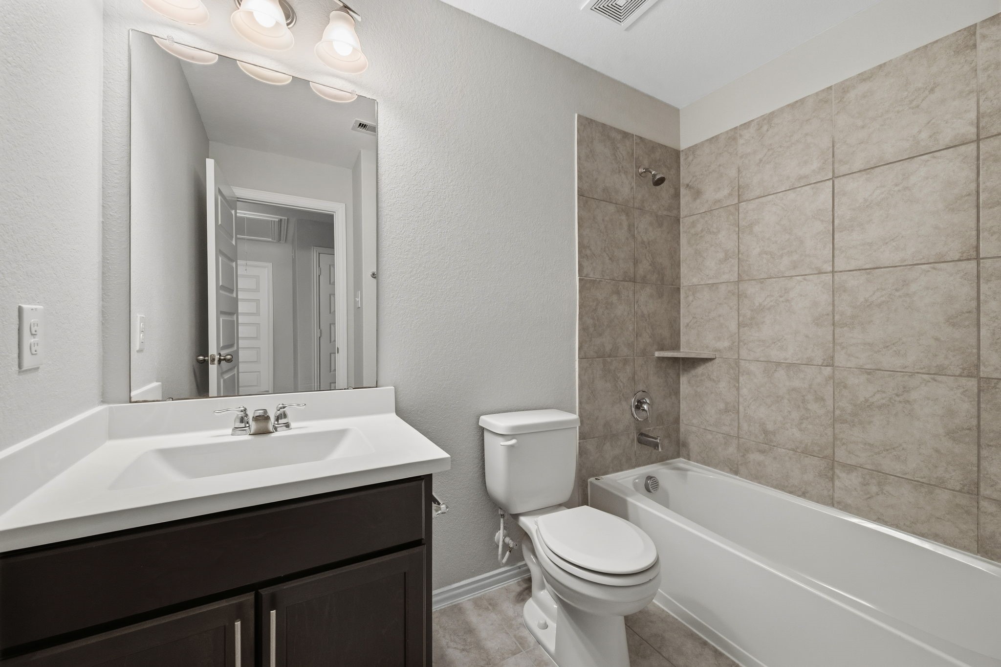 12806 Crombie Drive Property Photo 11