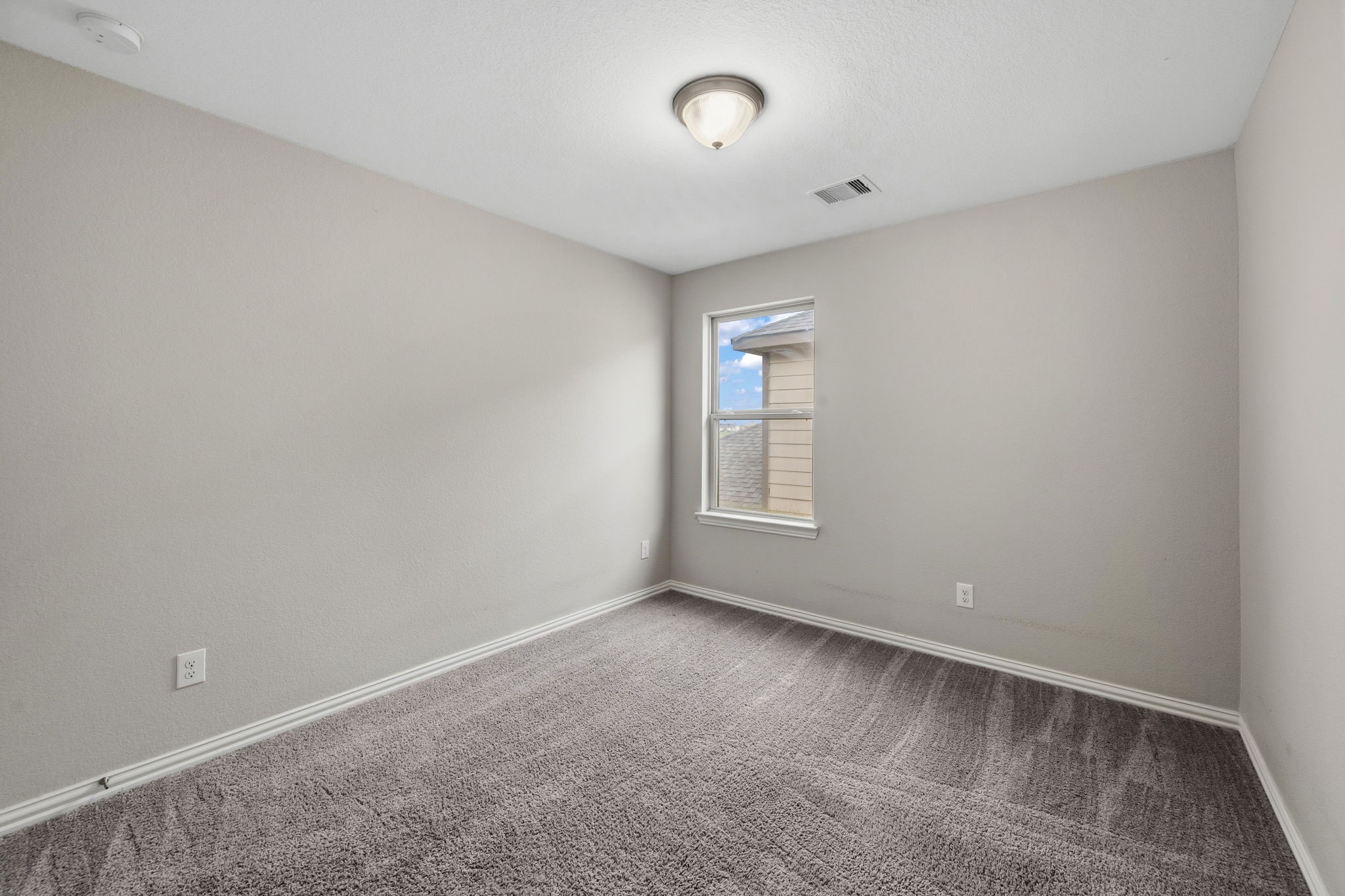 12806 Crombie Drive Property Photo 18