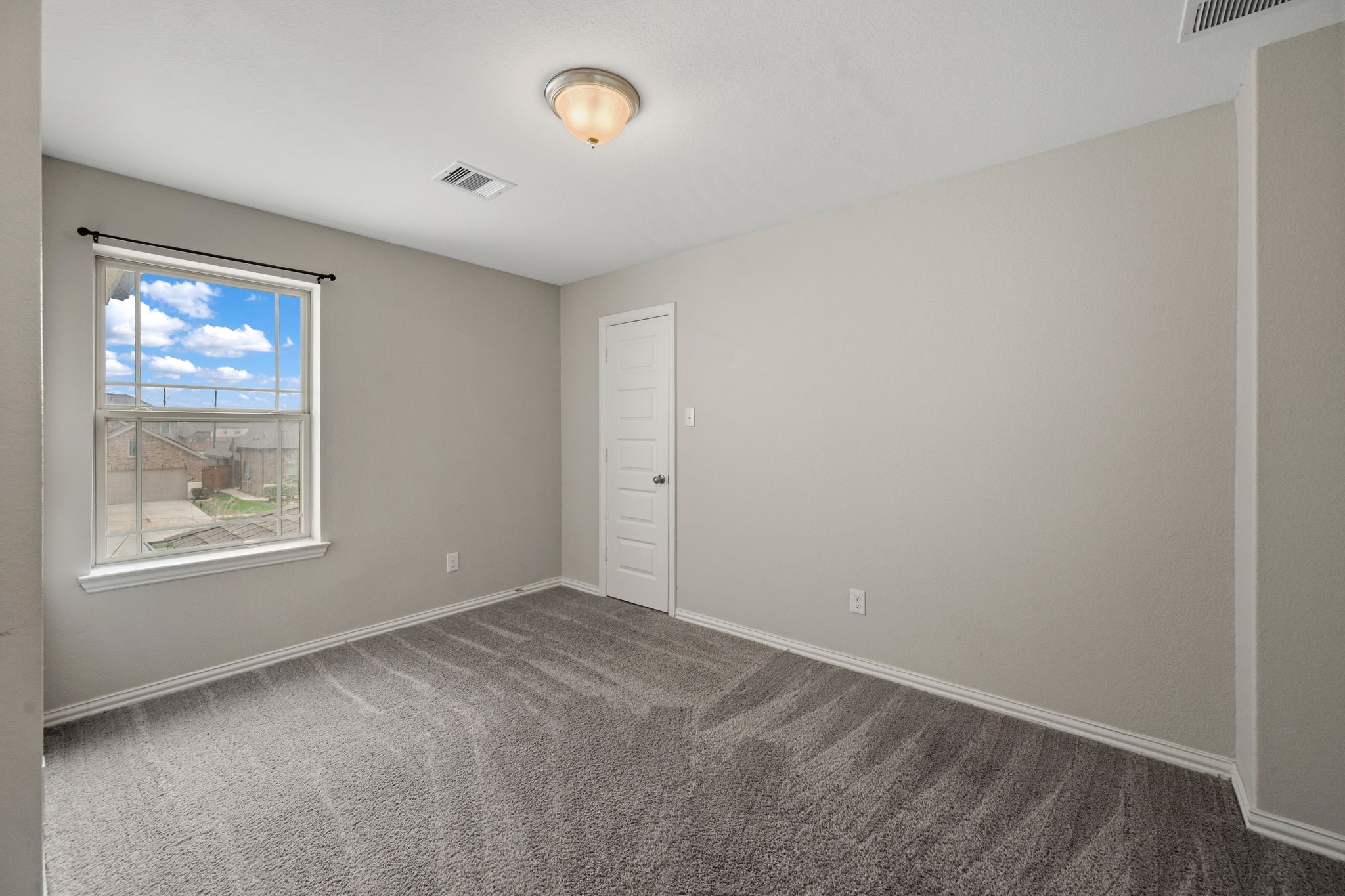 12806 Crombie Drive Property Photo 20