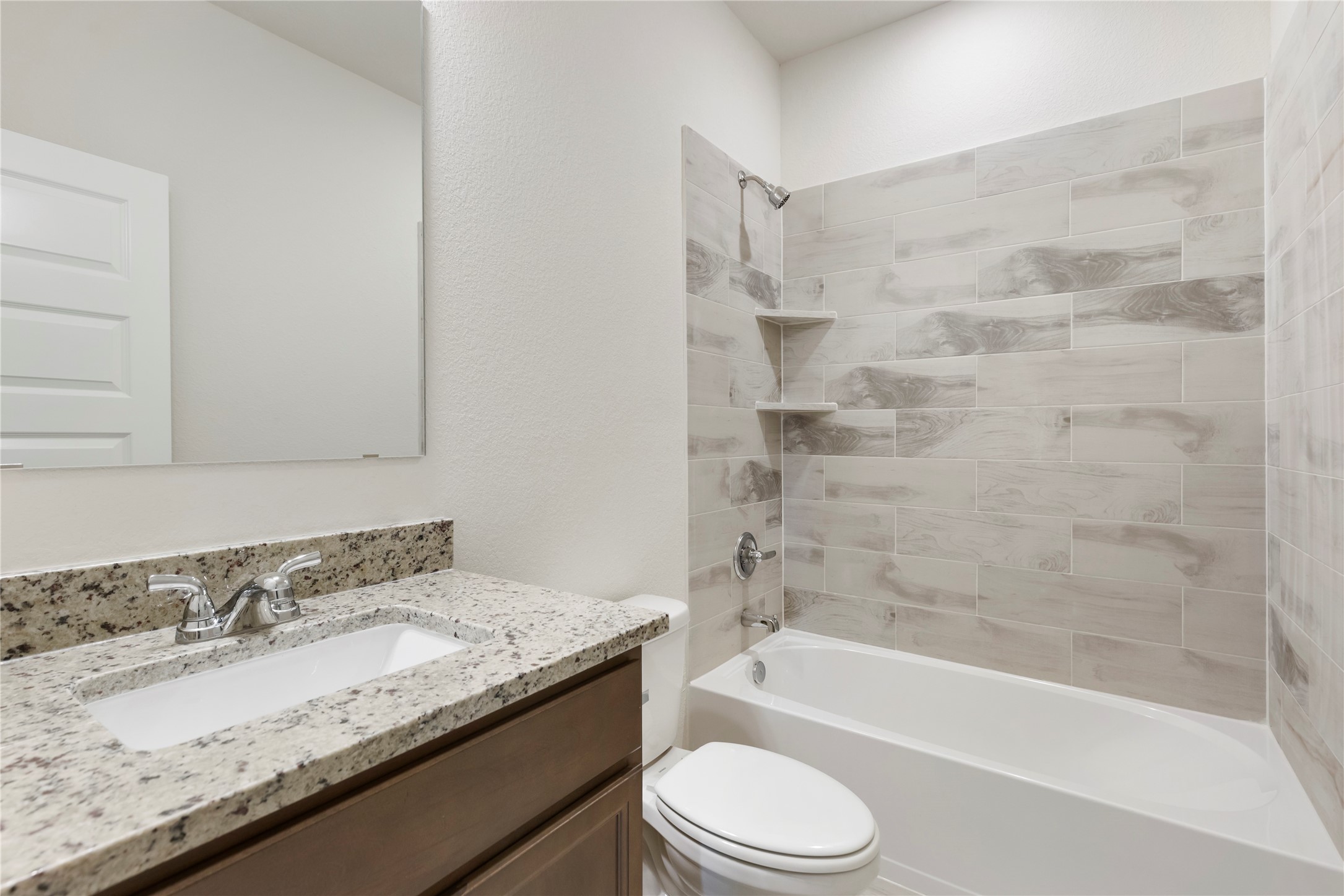2033 Winepress Road Property Photo 35