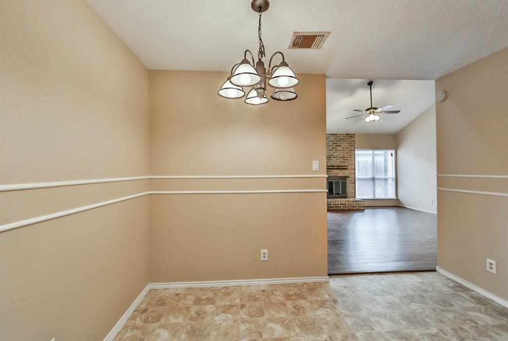 11822 Yearling Drive Property Photo 4
